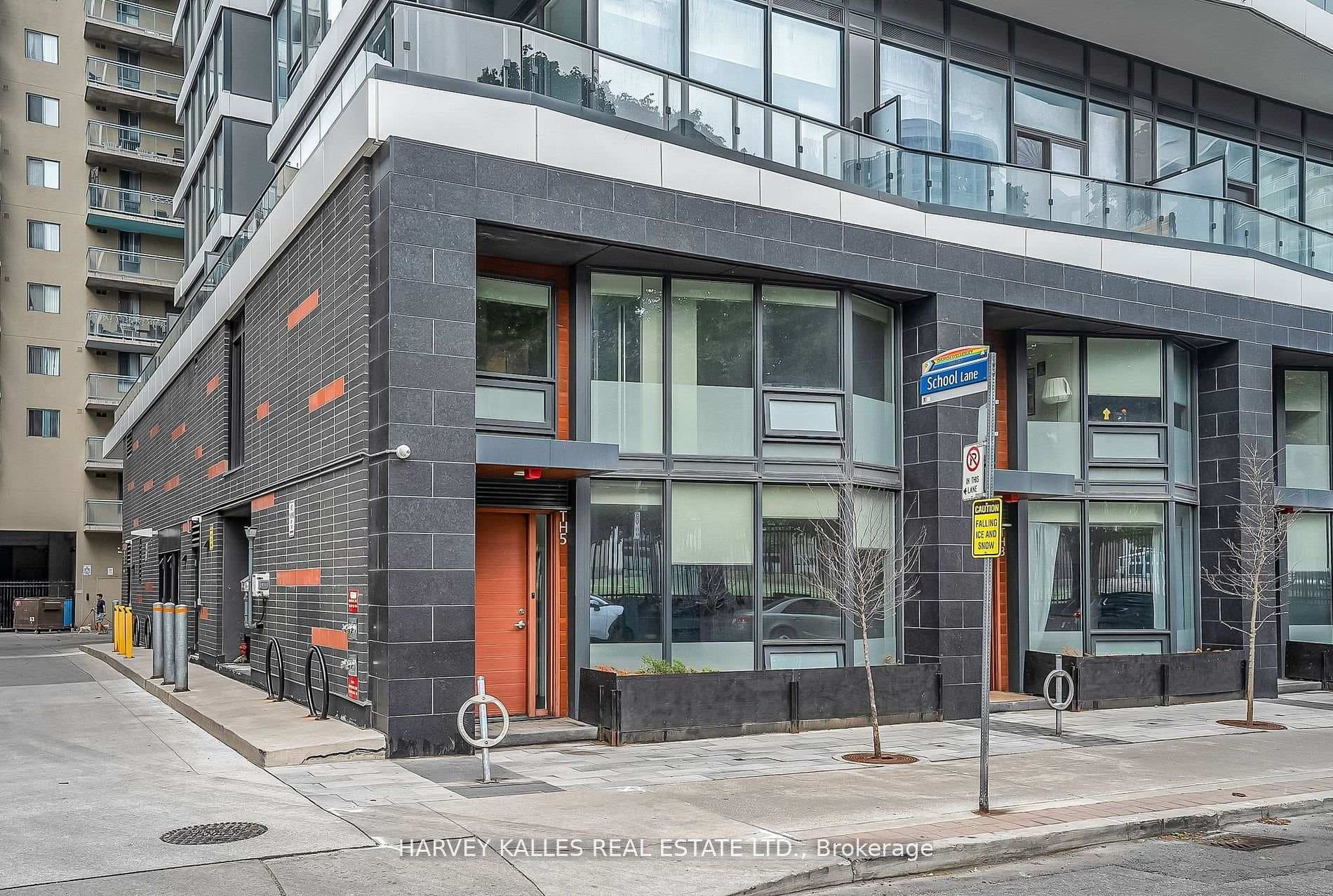 85 Wood Street Unit TH5, Regent Park / Cabbagetown / St. James Town, ON M4Y 0E8 - Photo 1