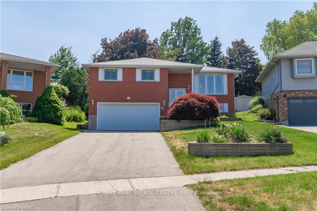 66 HODGINS Crescent, Woodstock, ON N4V 1A8 - Photo 1