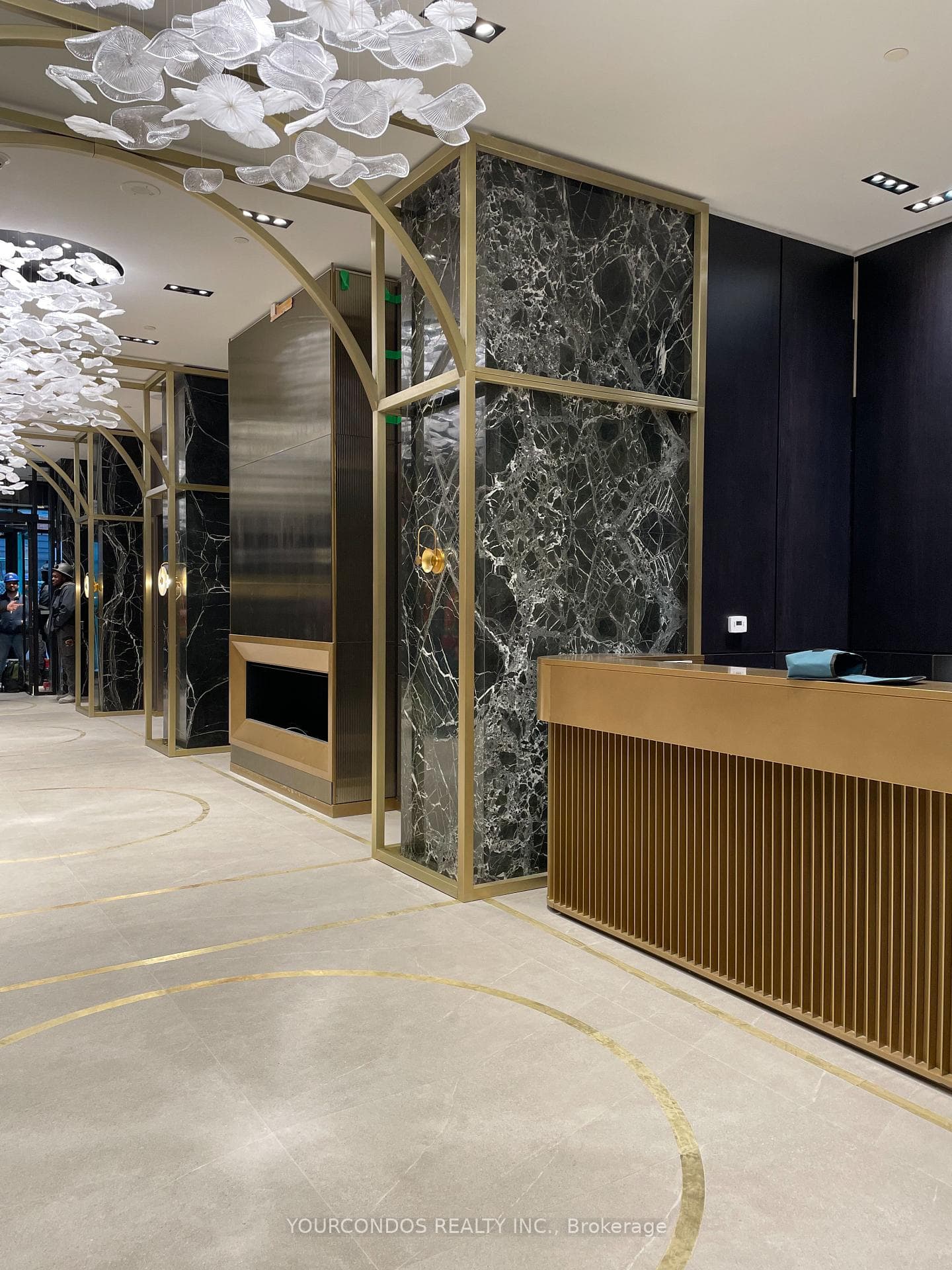 771 Yonge Street Unit 1708, Toronto C02