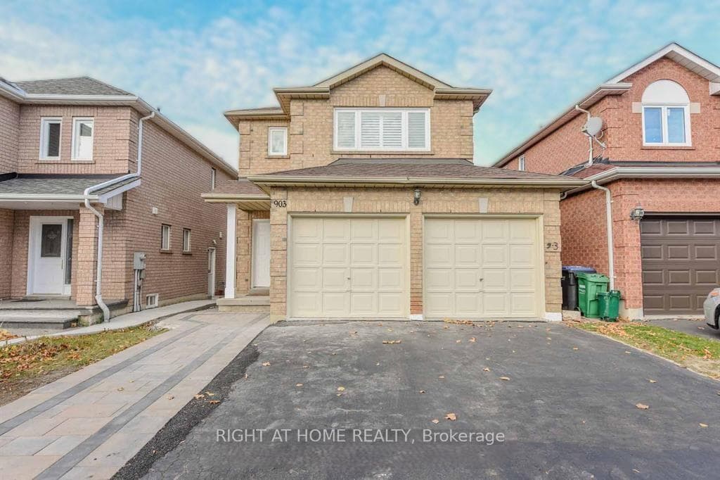 903 Blyleven Boulevard Unit Basement, Mississauga, ON L5V 2J3 - Photo 1