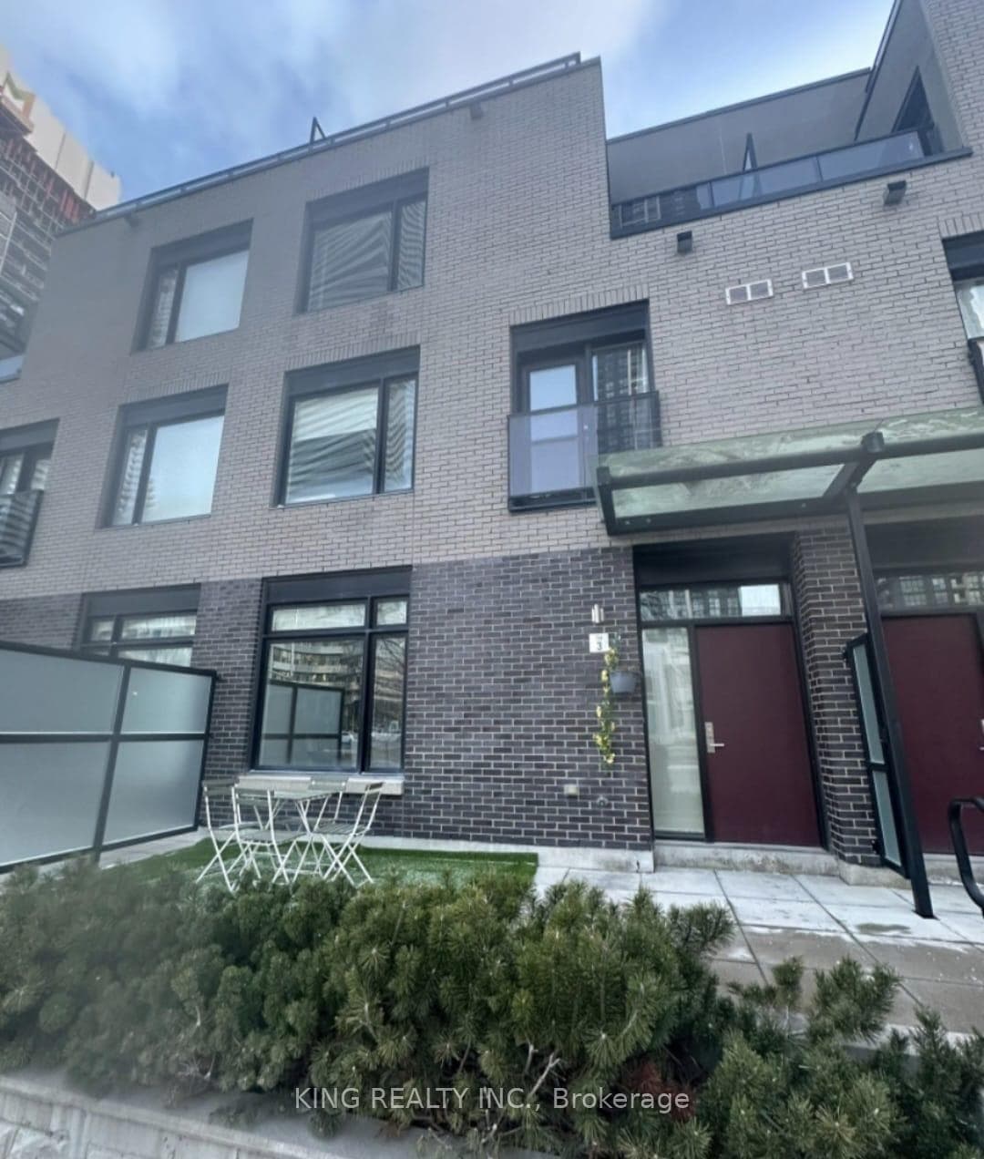 4010 Parkside Village Drive Unit 3, Mississauga