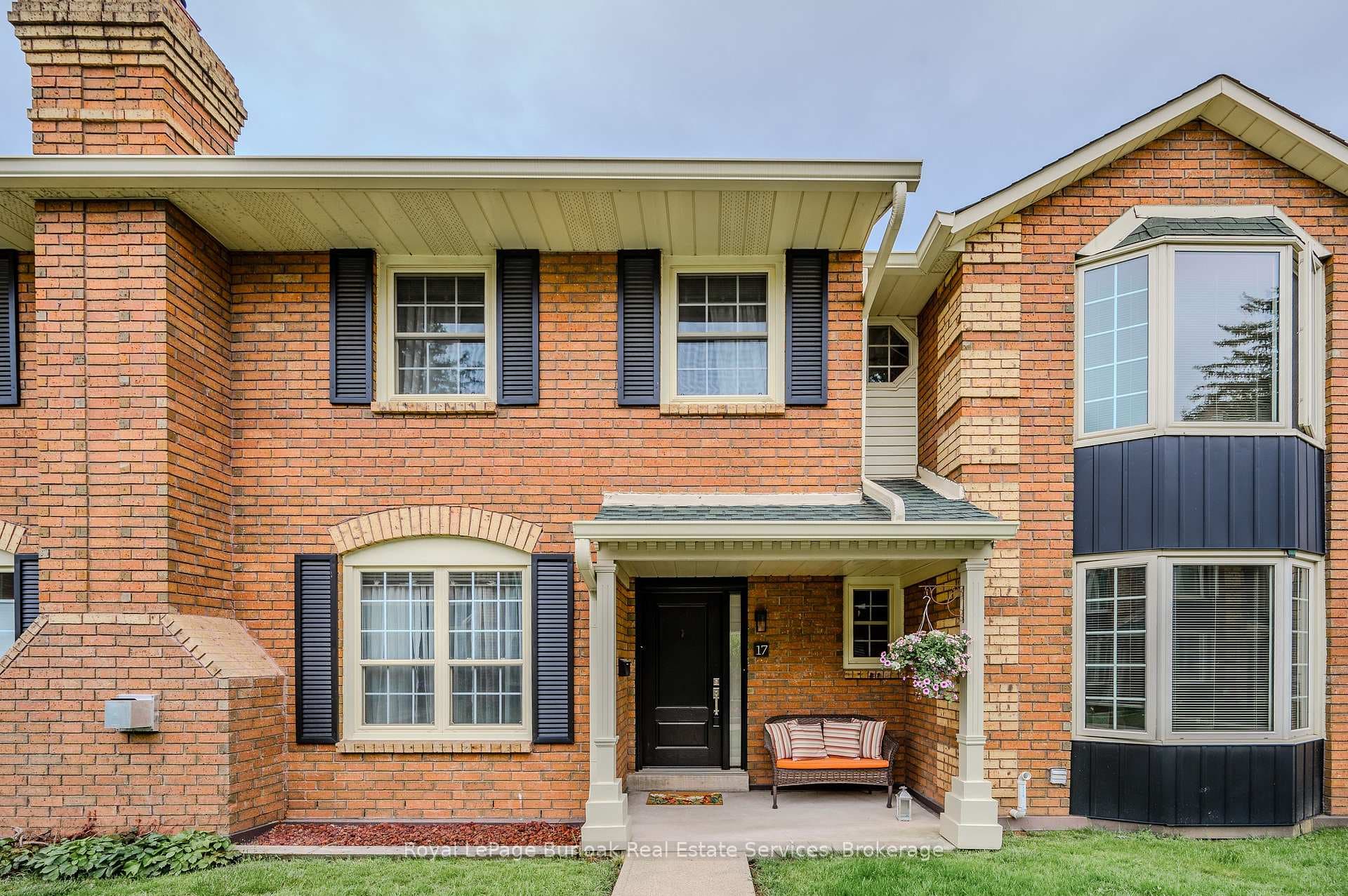 955 King Road Unit 17, Burlington