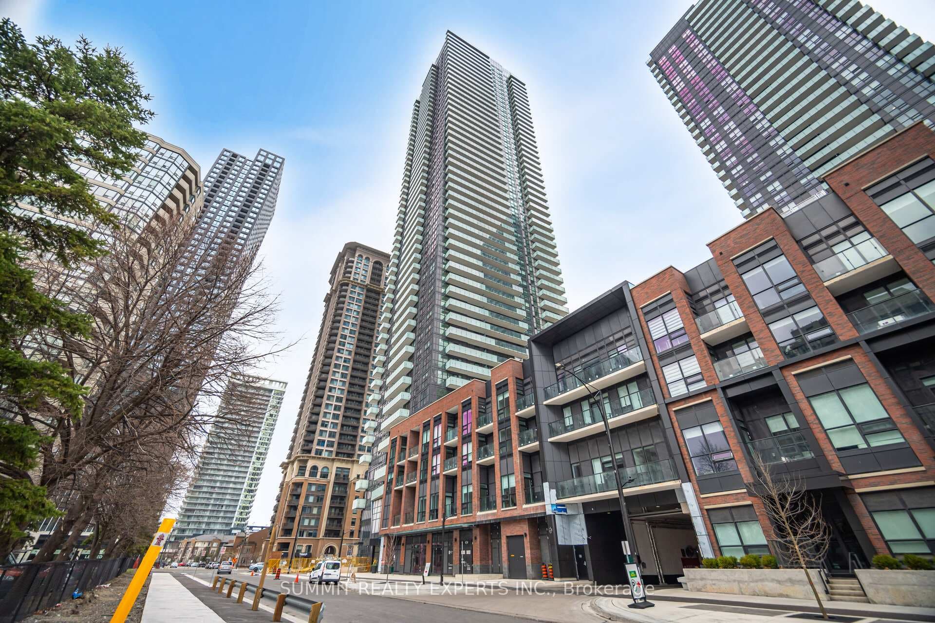 430 Square One Drive Unit 2309, Mississauga, ON L5B 3Y1 - Photo 1