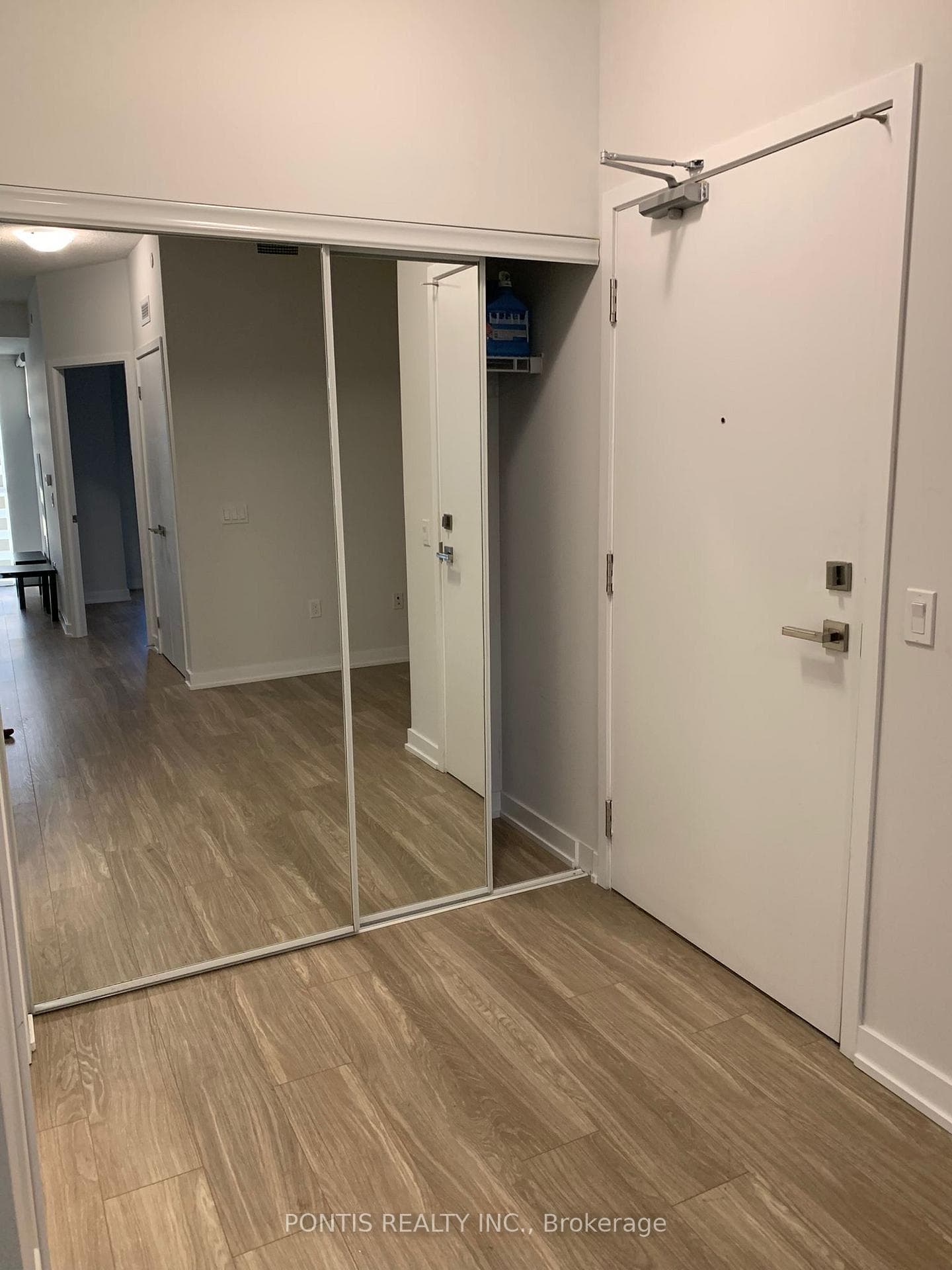 4085 Parkside Village Drive Unit 1810, Mississauga, ON L5B 0K2 - Photo 1