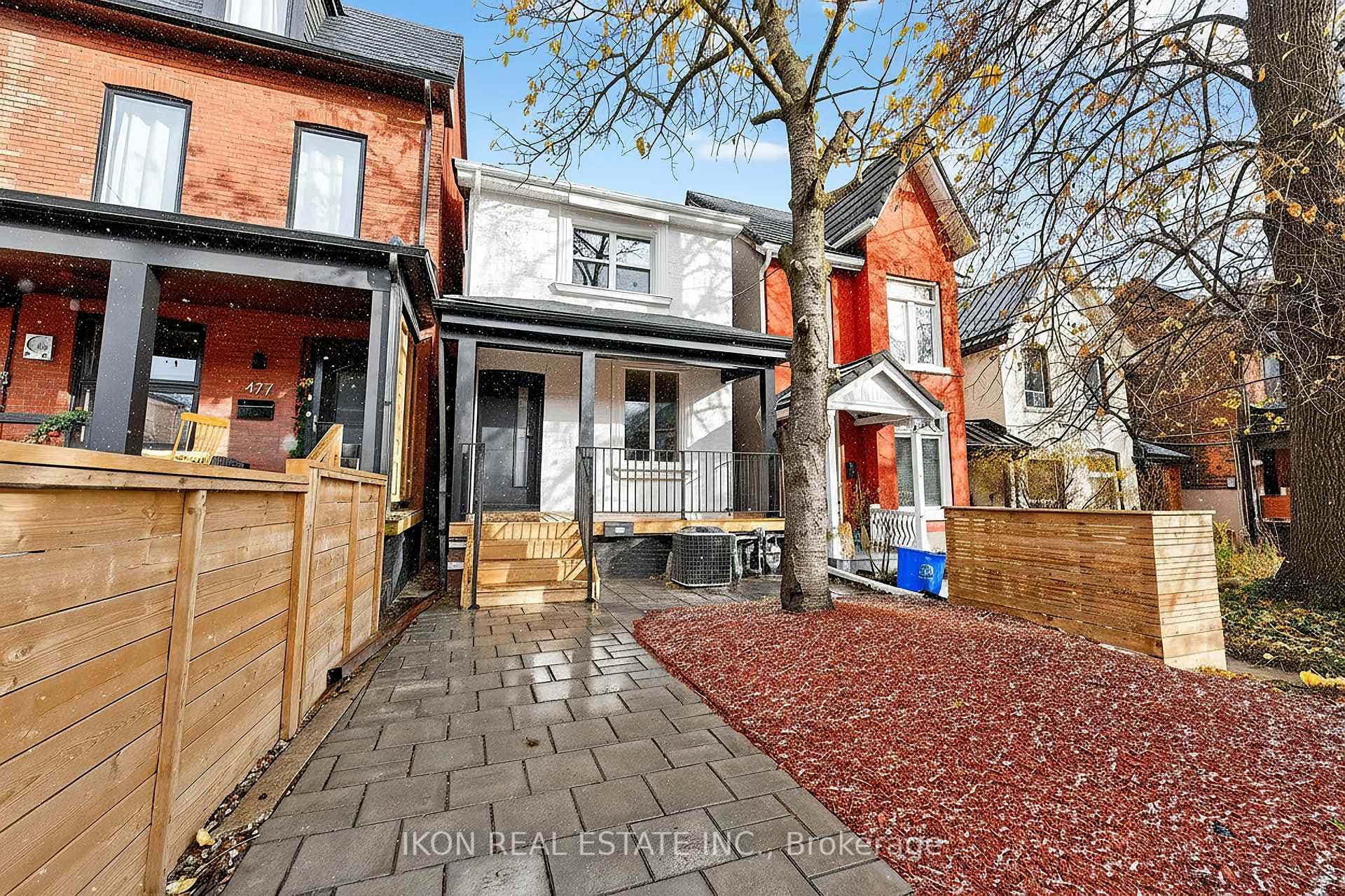 475 Delaware Avenue, Bloor West Village / Swansea, ON M6H 2V1 - Photo 1