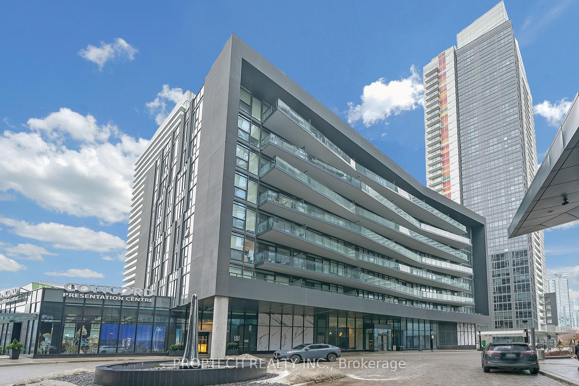 90 Queens Wharf Road Unit 707, Toronto C01