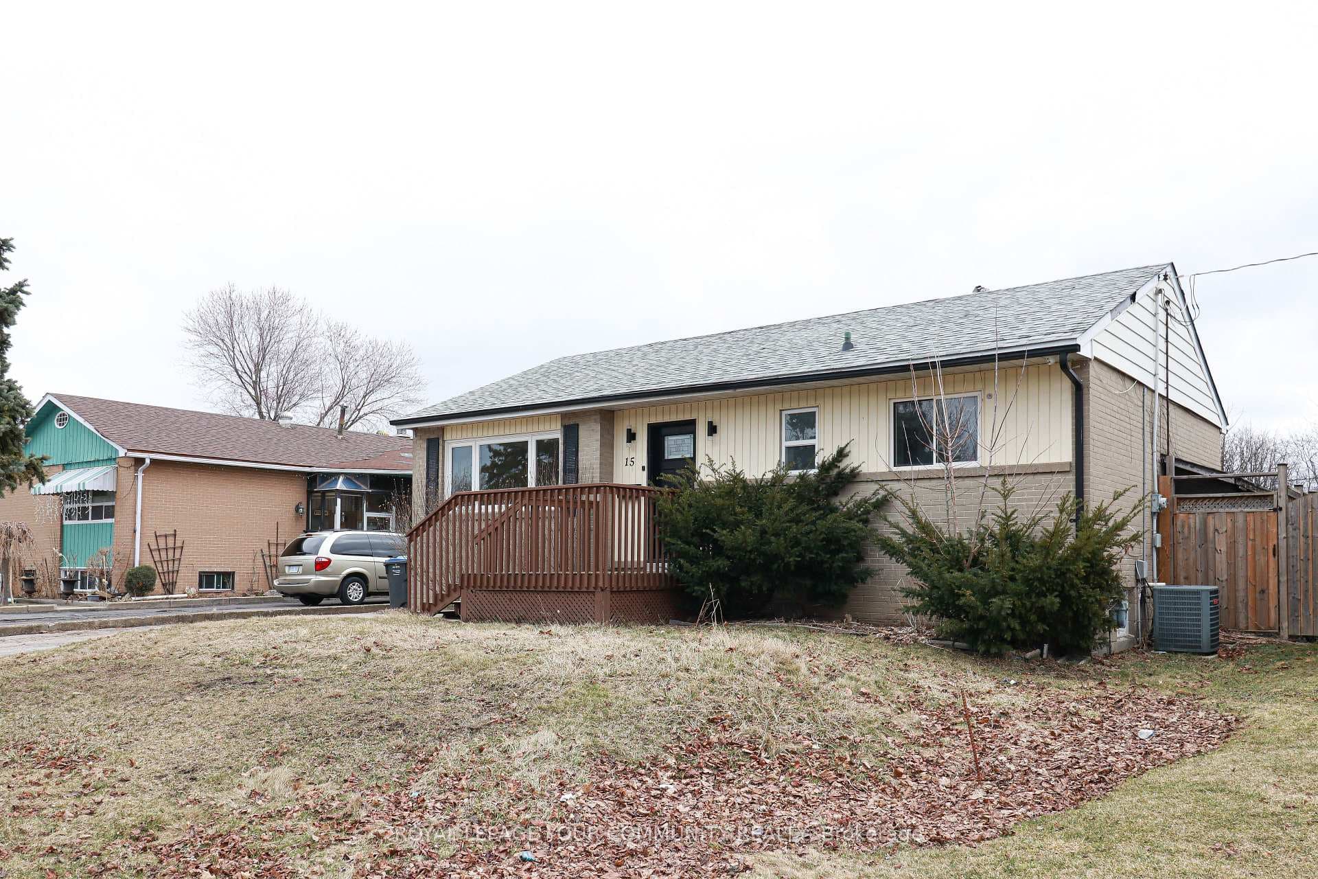 15 Golding Avenue, Brampton, ON L6W 1M5 - Photo 1