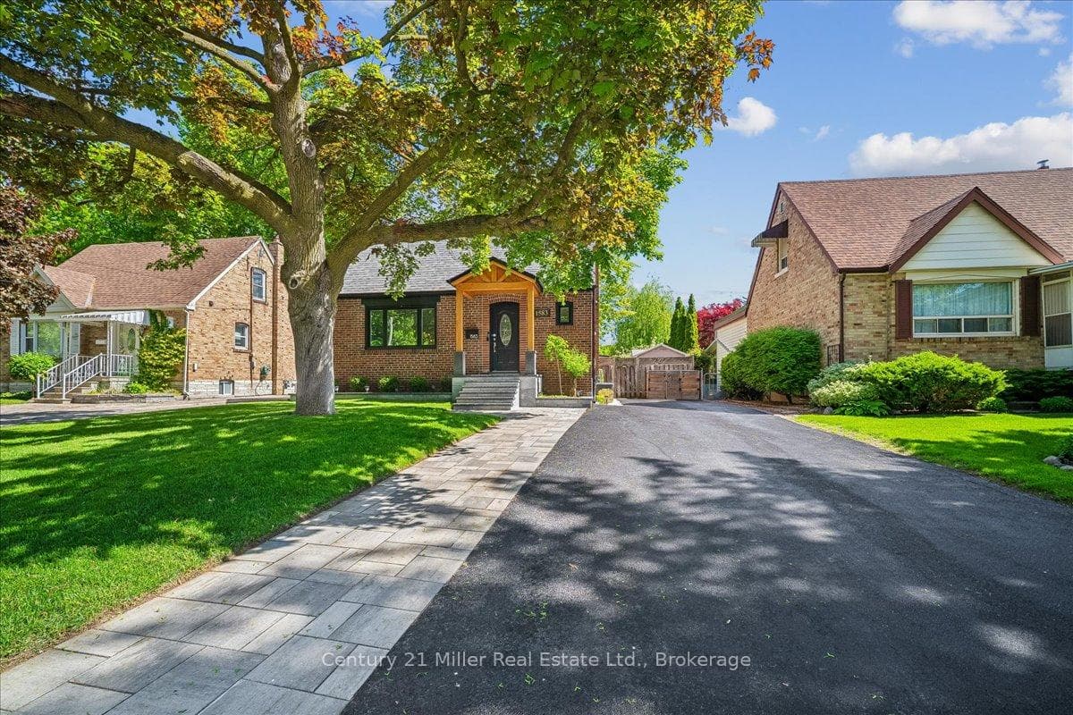 1583 Blanefield Road, Mississauga, ON L5G 4H3 - Photo 1