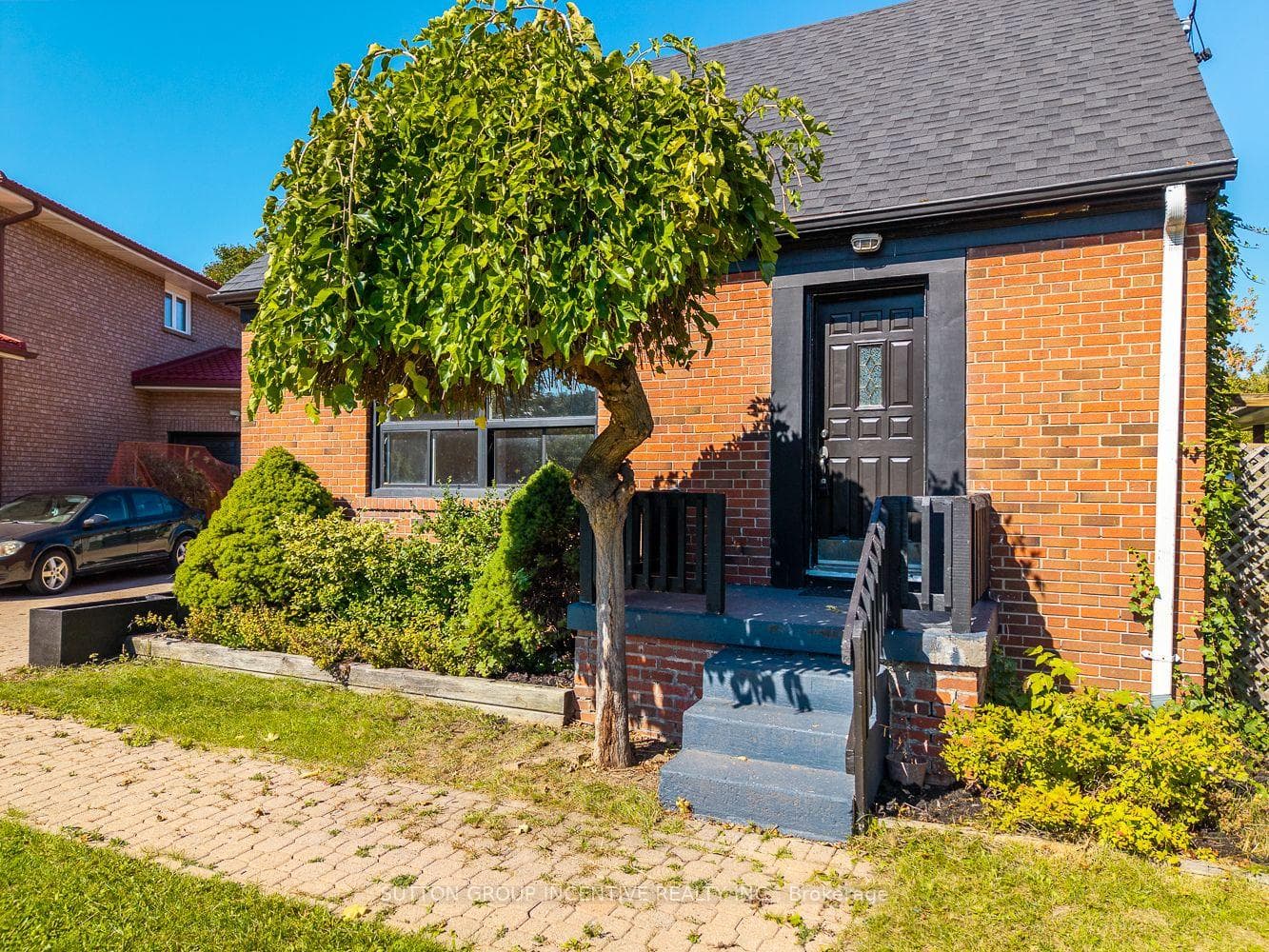 65 Barrhead Crescent, Etobicoke (West Mall / Rexdale), ON M9W 3Z8 - Photo 1