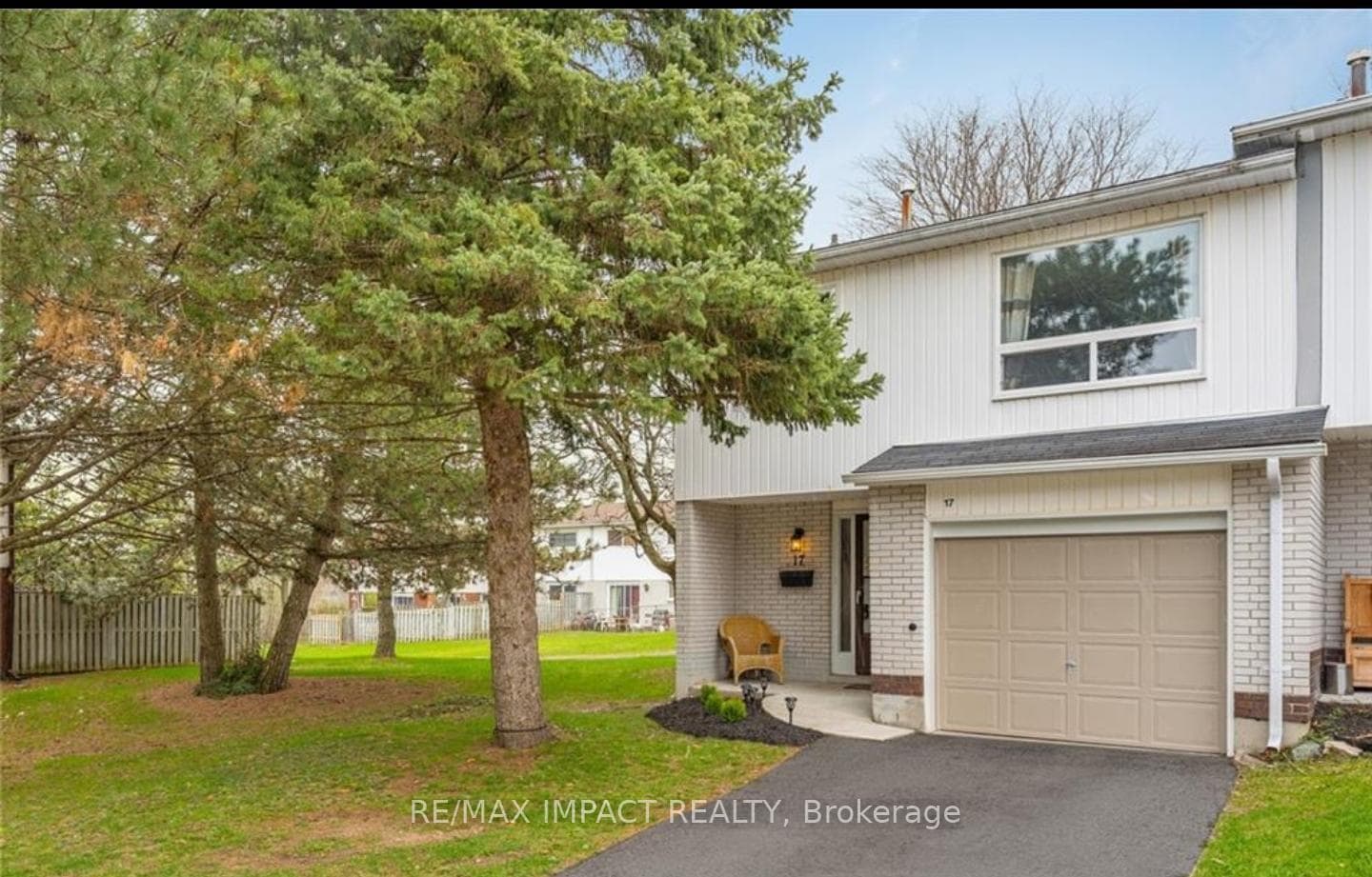 285 Bluevale Street Unit 17, Waterloo