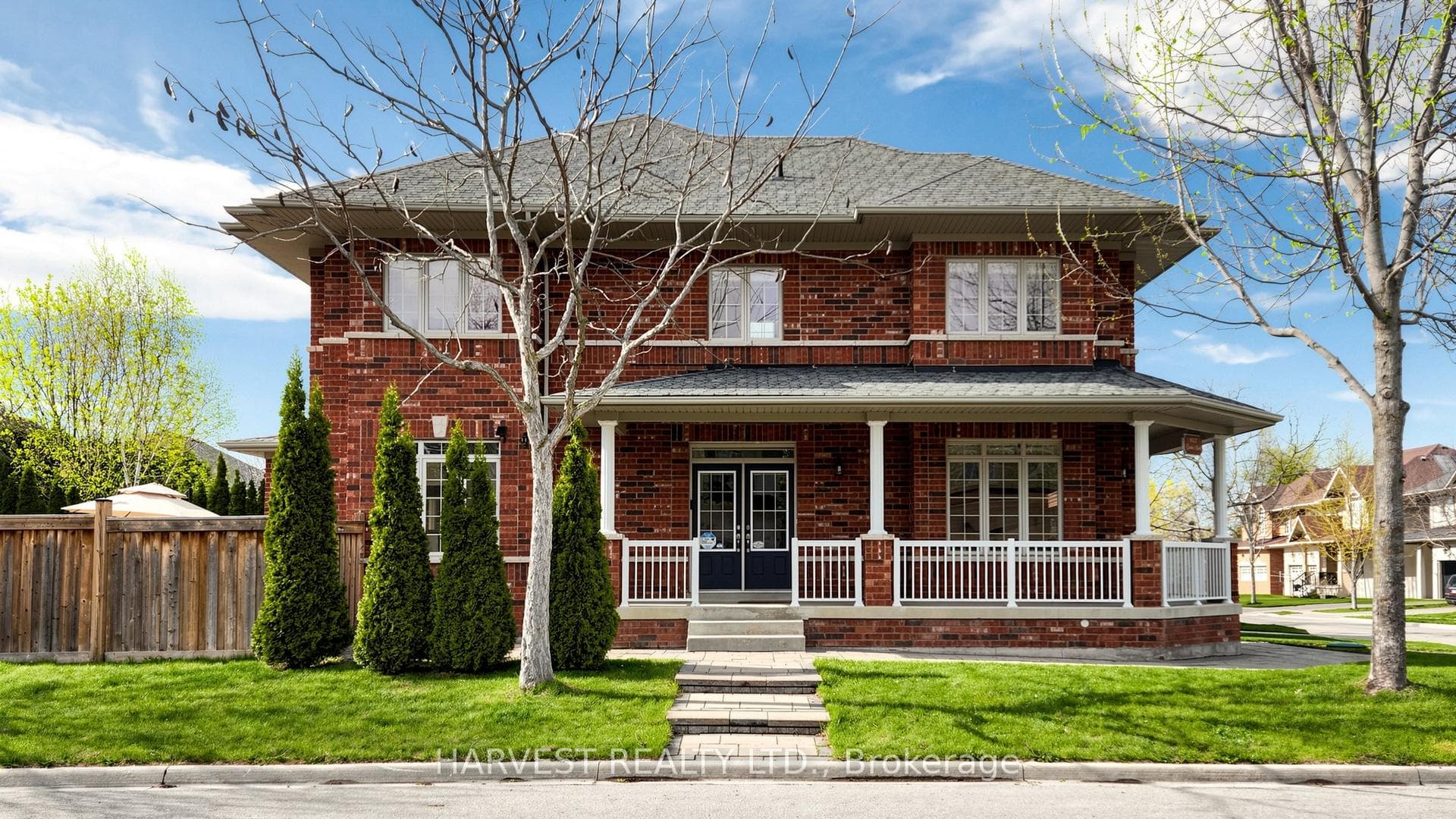 1112 Quaker Trail, Newmarket