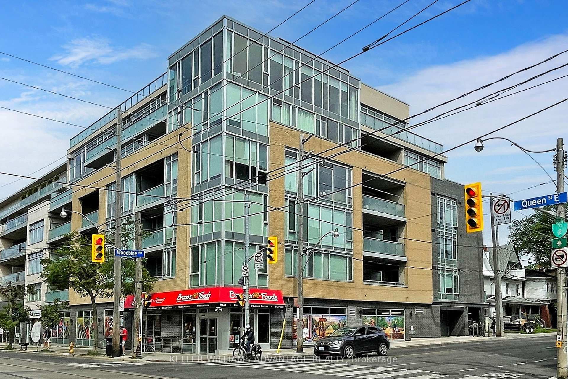 200 Woodbine Avenue Unit 308, The Beaches / Upper Beaches, ON M4L 3P2 - Photo 1