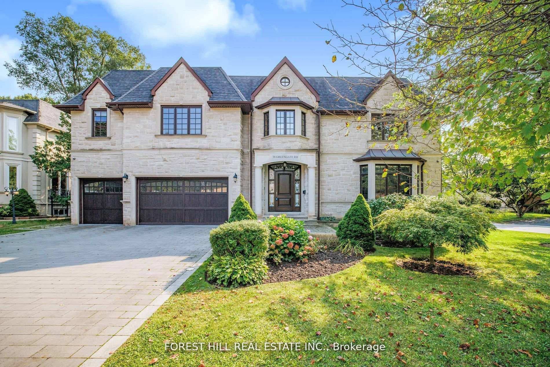 38 Greengate Road, Don Mills / Parkwoods / Victoria Village, ON M3B 1E8 - Photo 1