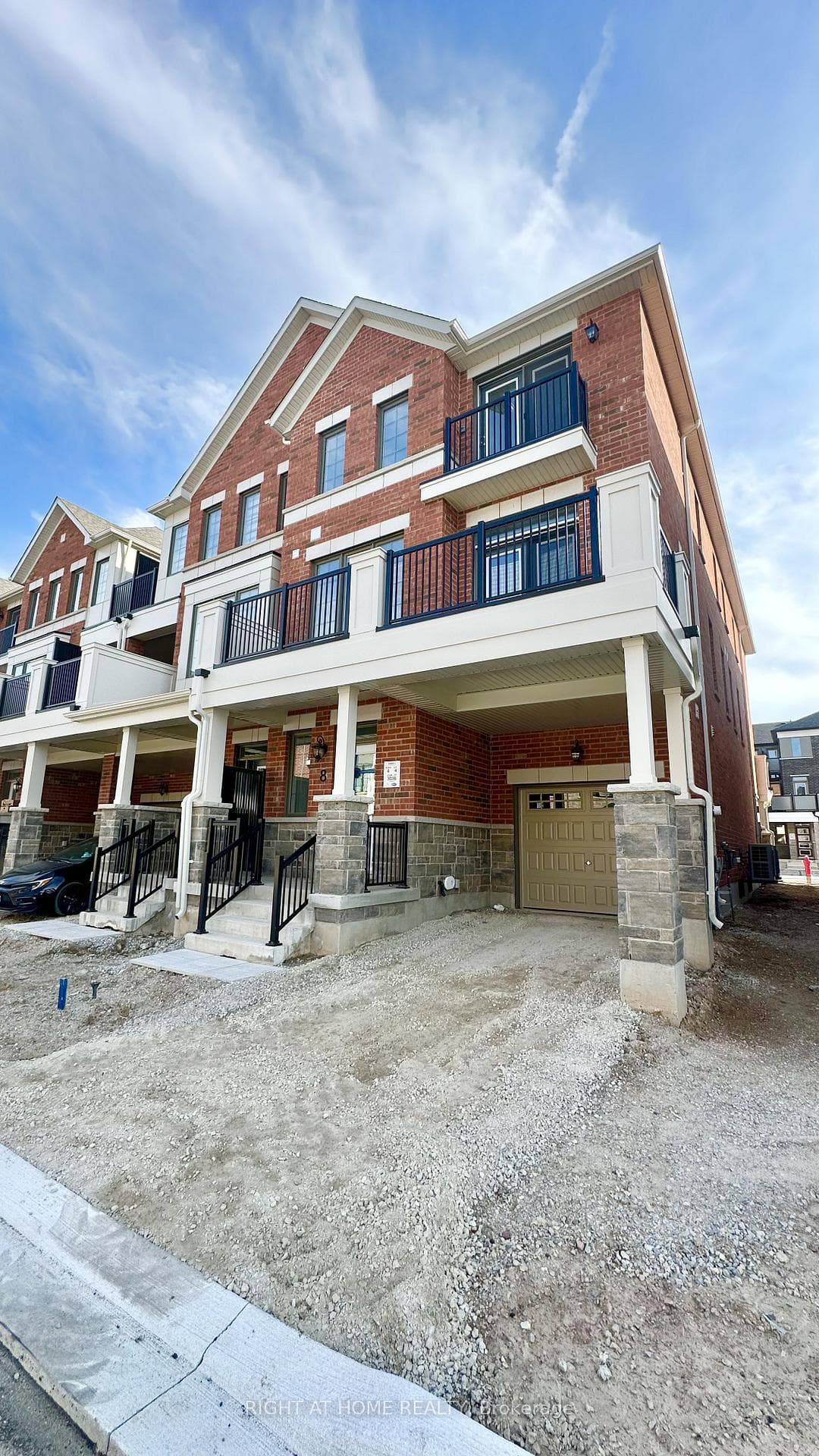 8 Walcott Crescent, Brampton, ON L7A 4B3 - Photo 1