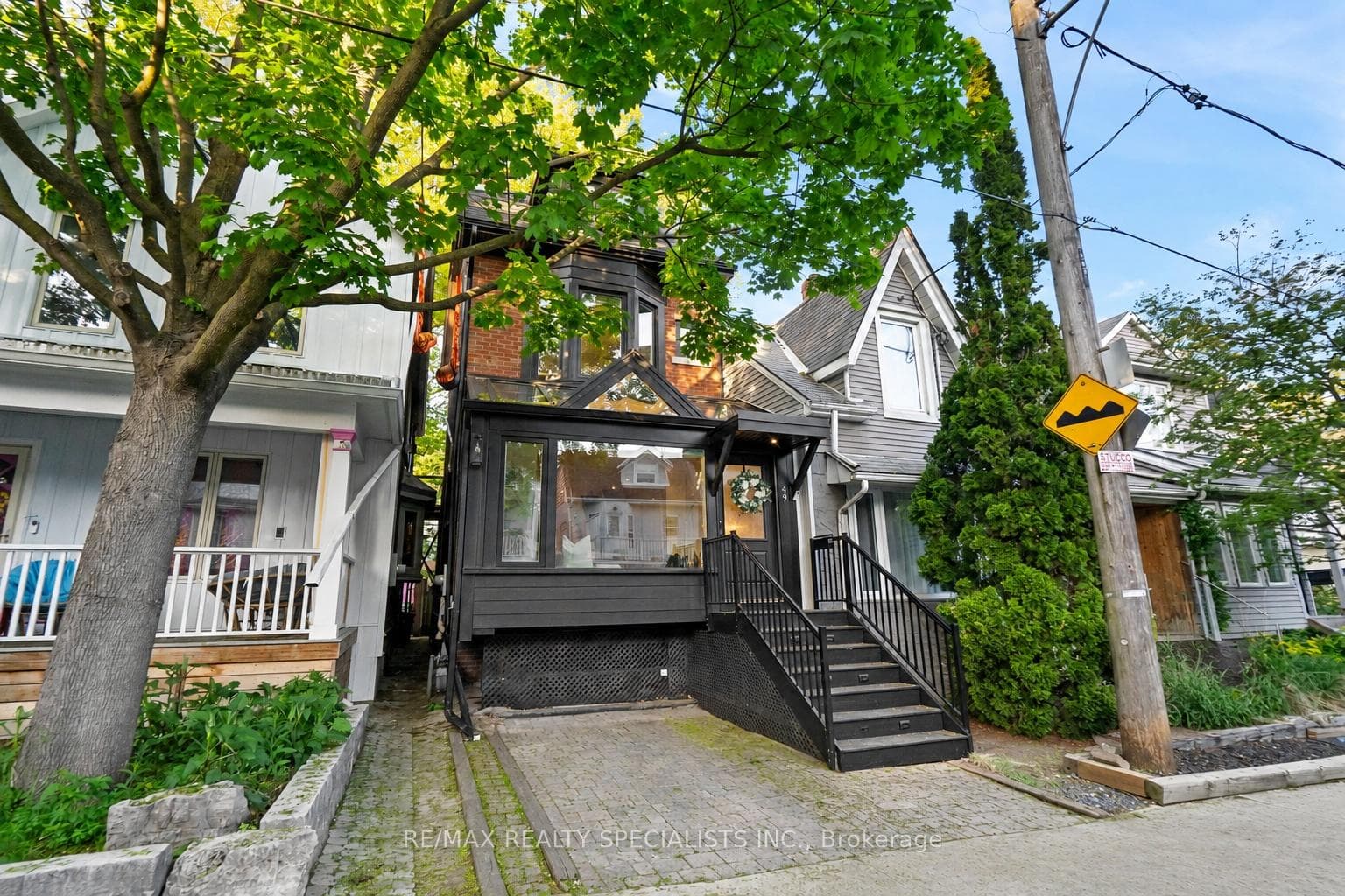 49 Wheeler Avenue, The Beaches / Upper Beaches, ON M4L 3V3 - Photo 1