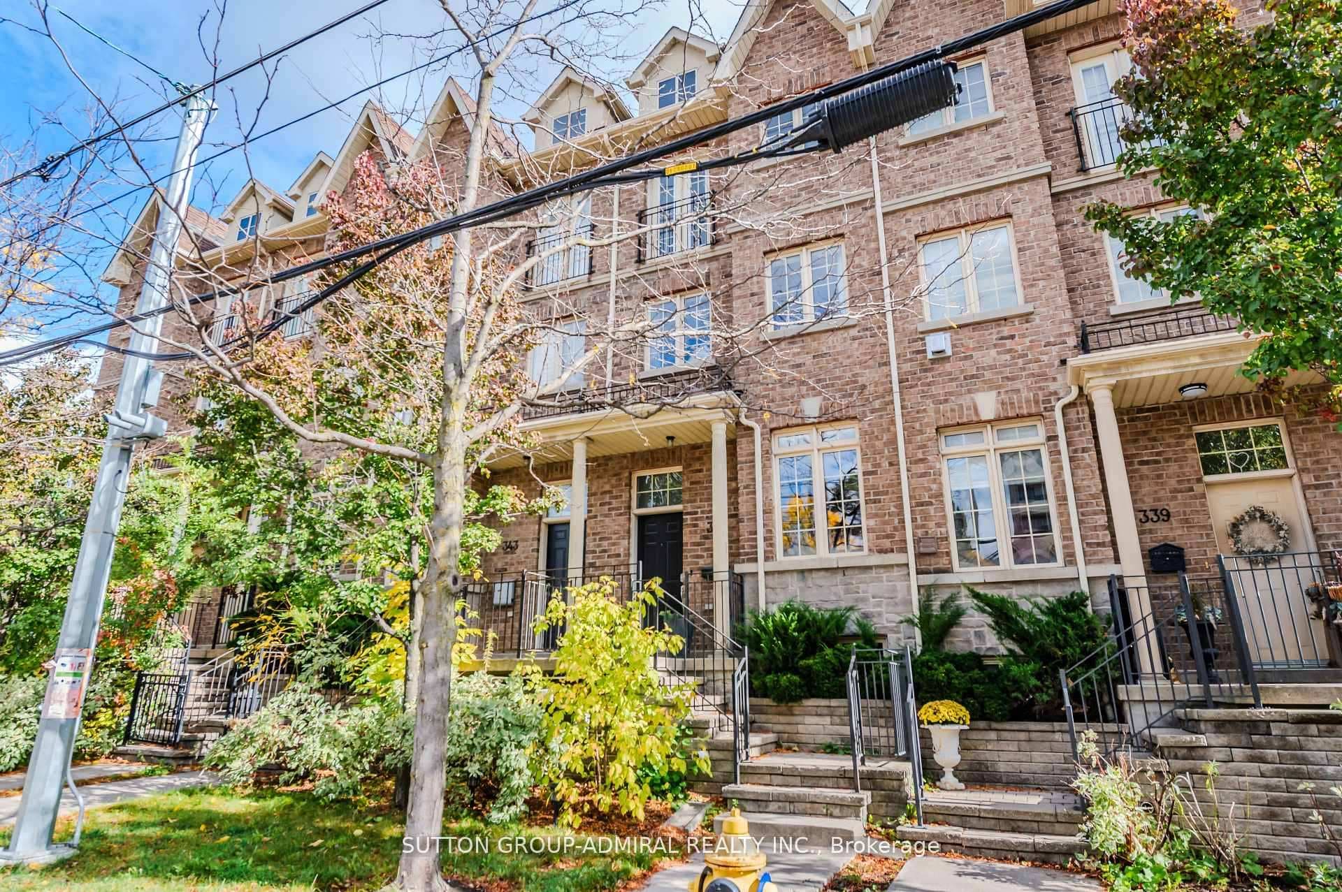 341 Royal York Road, Liberty Village / Parkdale / South Parkdale, ON M8Y 2P8 - Photo 1