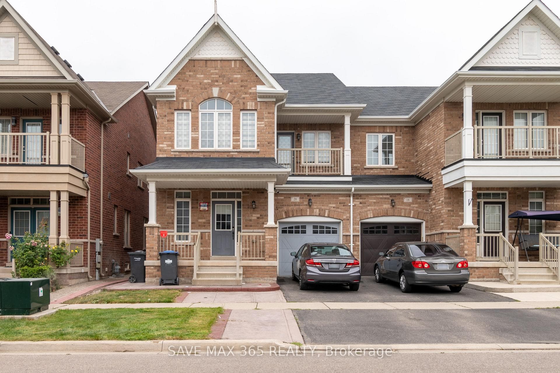 20 Fitzgibson Street, Brampton, ON L6Y 0H8 - Photo 1