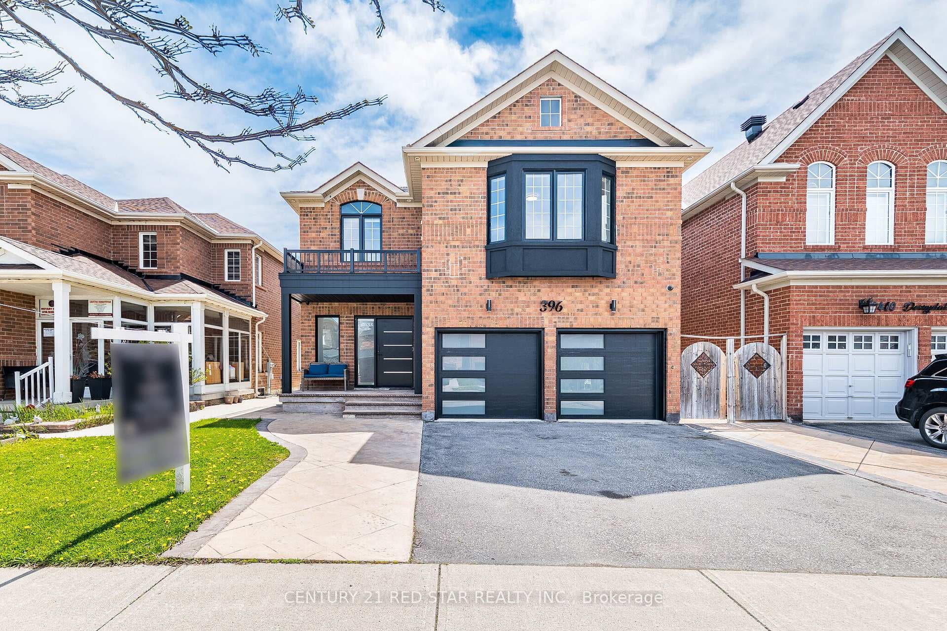 396 Derrydale Drive, Mississauga, ON L5W 0E1 - Photo 1