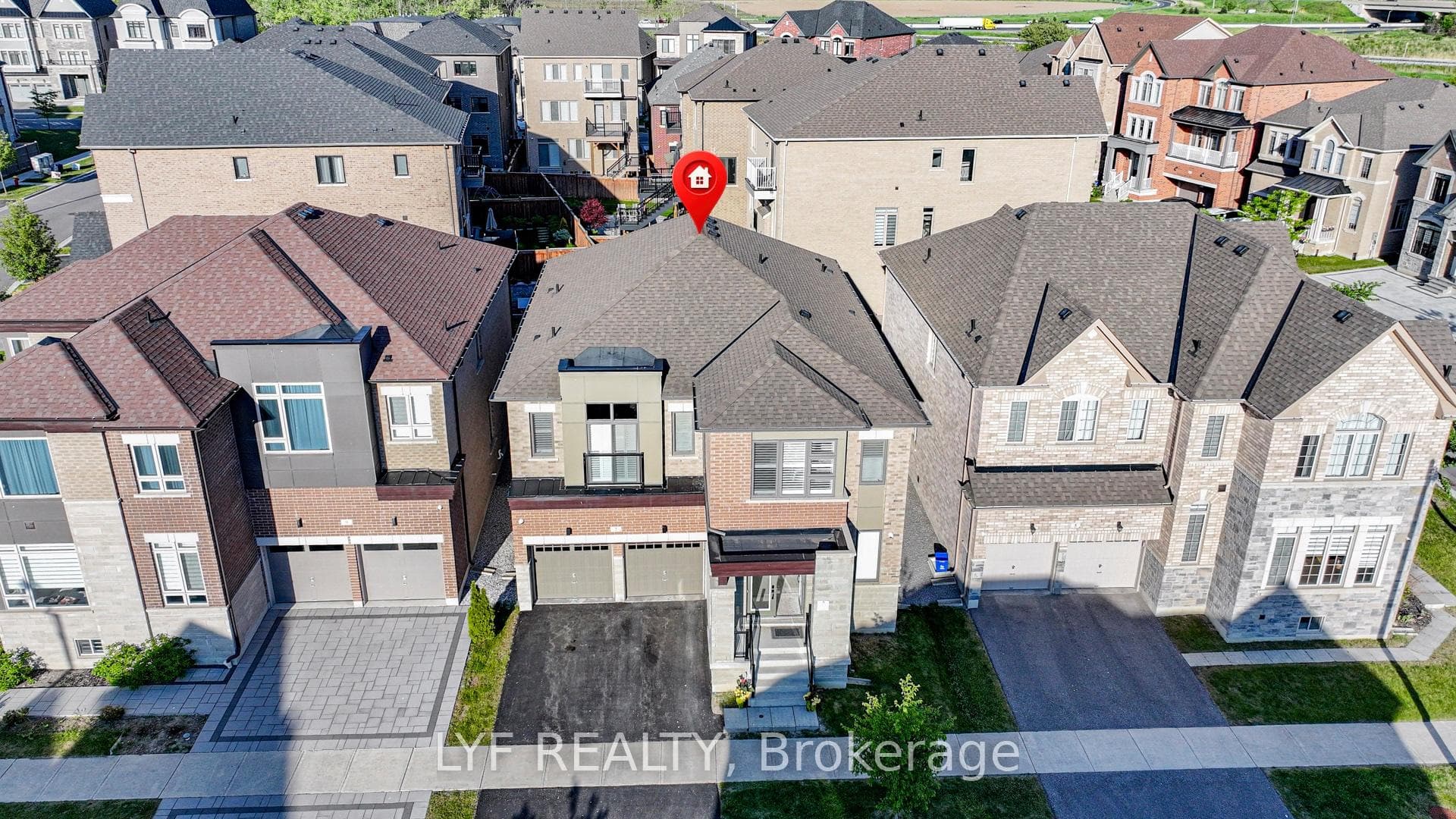 7 Seager Street, Richmond Hill, ON L4S 0H1 - Photo 1
