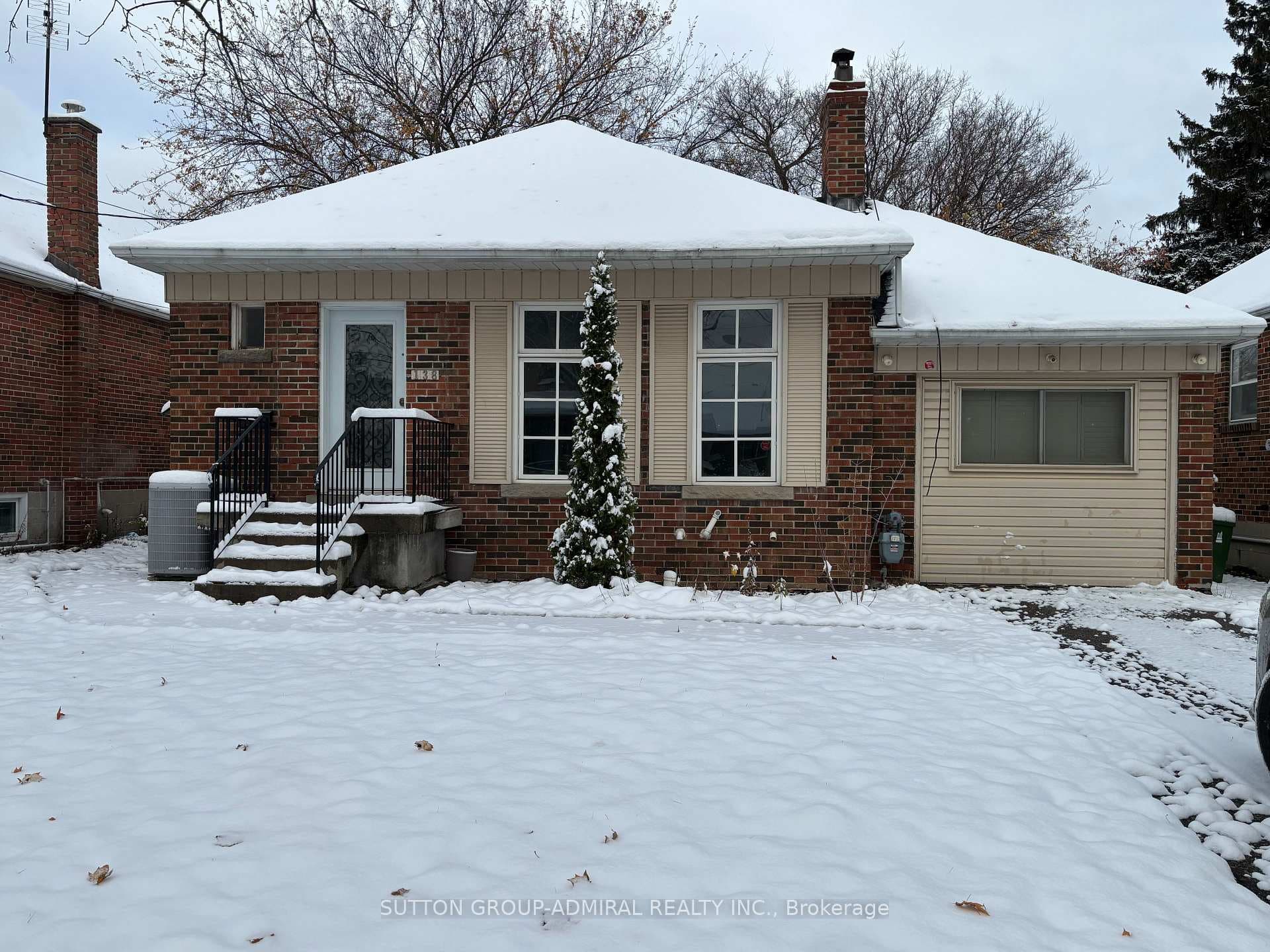 138 Poyntz Avenue, Thornhill / Willowdale, ON M2N 1J4 - Photo 1