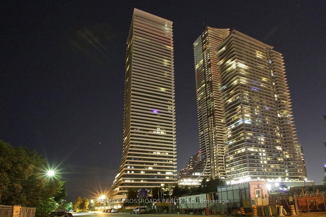 20 Shore Breeze Drive Unit 513, Liberty Village / Parkdale / South Parkdale, ON M8V 0C7 - Photo 1