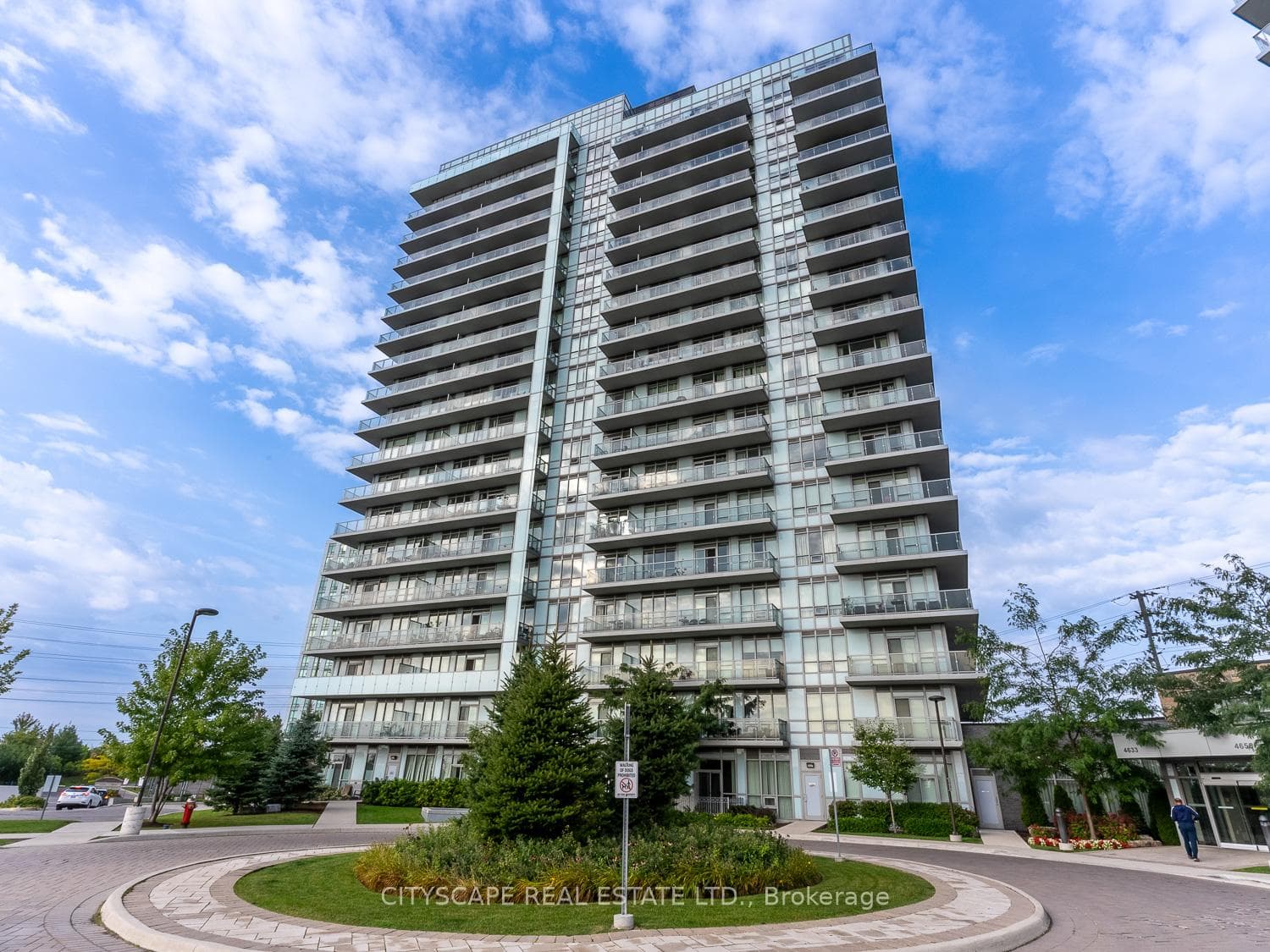 4633 Glen Erin Drive Unit 1608, Mississauga, ON L5M 0Y6 - Photo 1