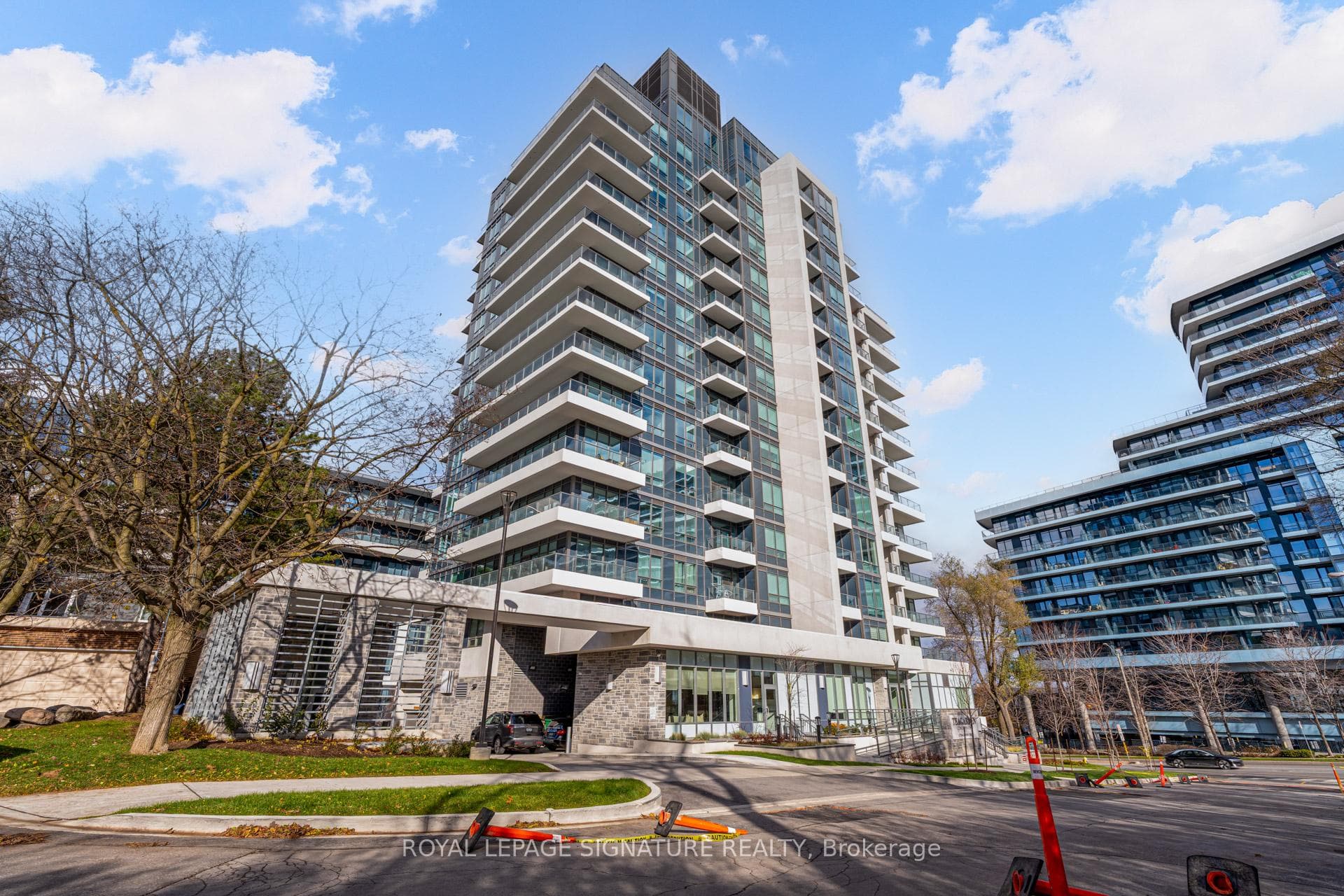 2 Teagarden Court Unit 604, Willowdale / Newtonbrook, ON M2N 0L6 - Photo 1
