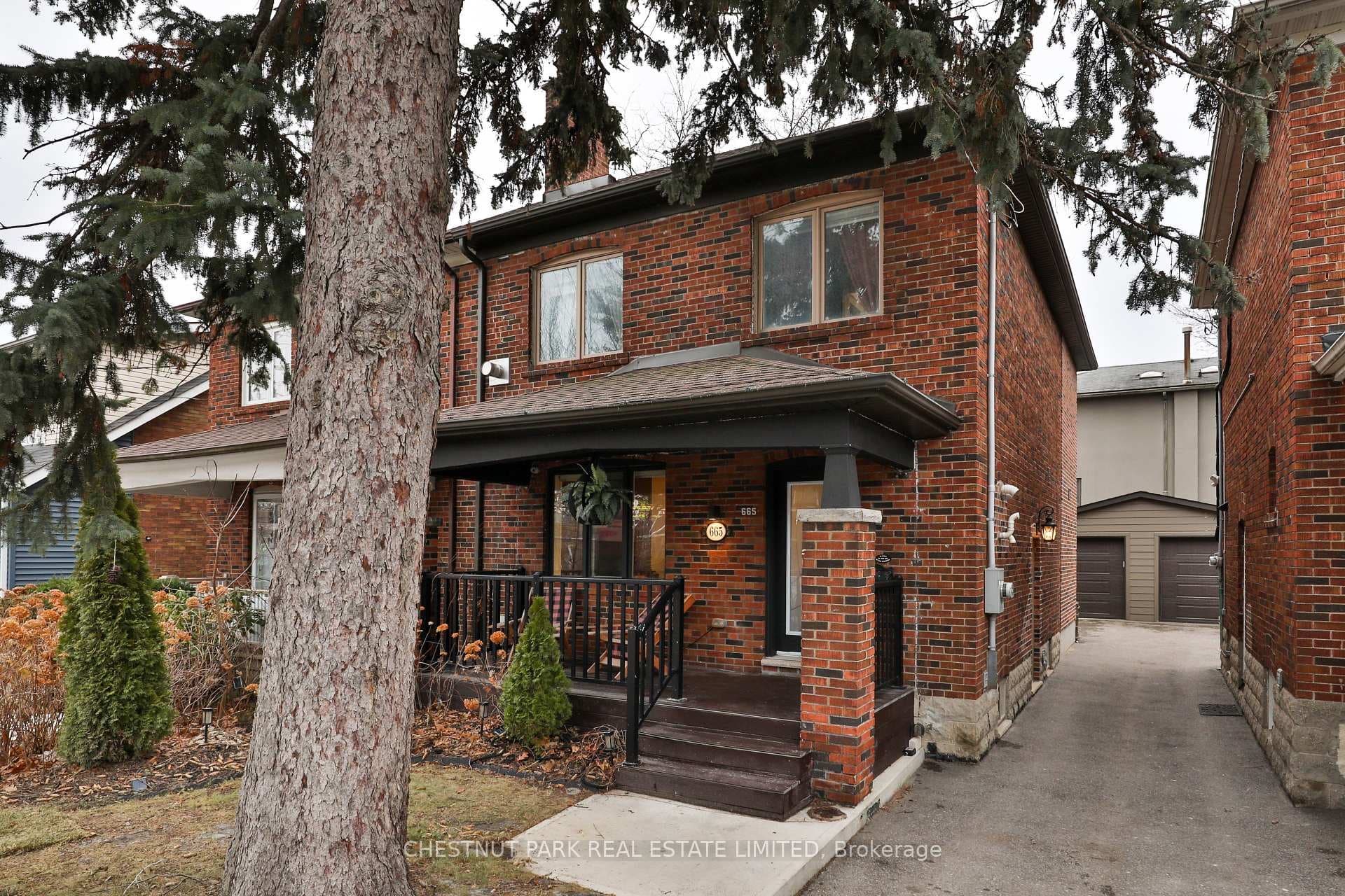665 Millwood Road, Leaside / Davisville, ON M4S 1L2 - Photo 1