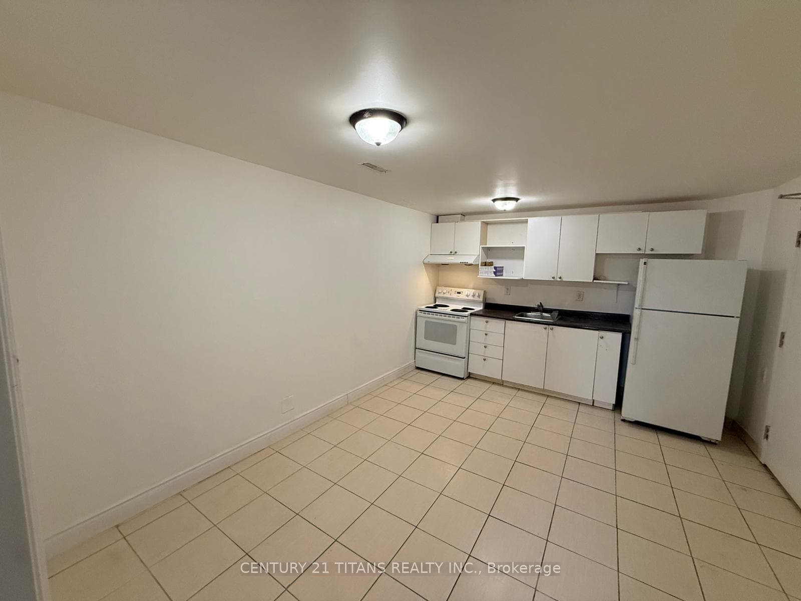4459 Lawrence Avenue Unit 1A, Toronto E10