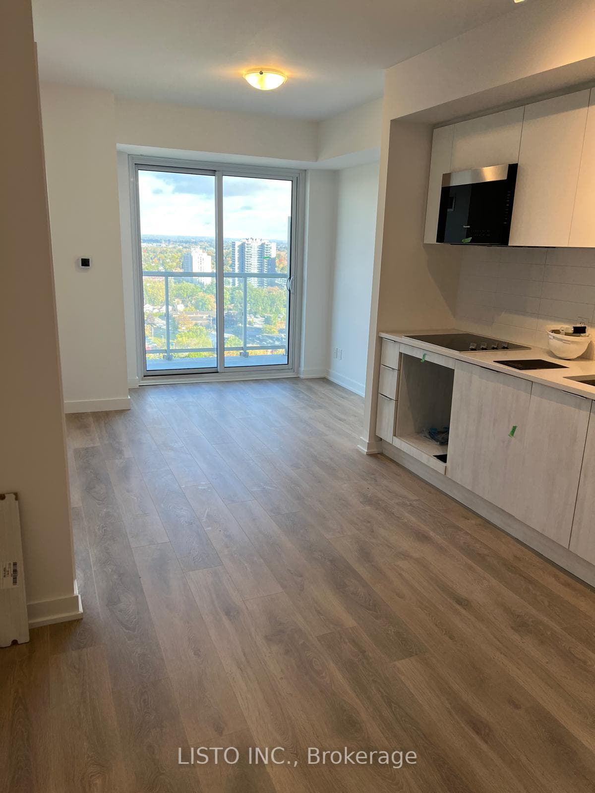 2031 Kennedy Park Road, Toronto E07
