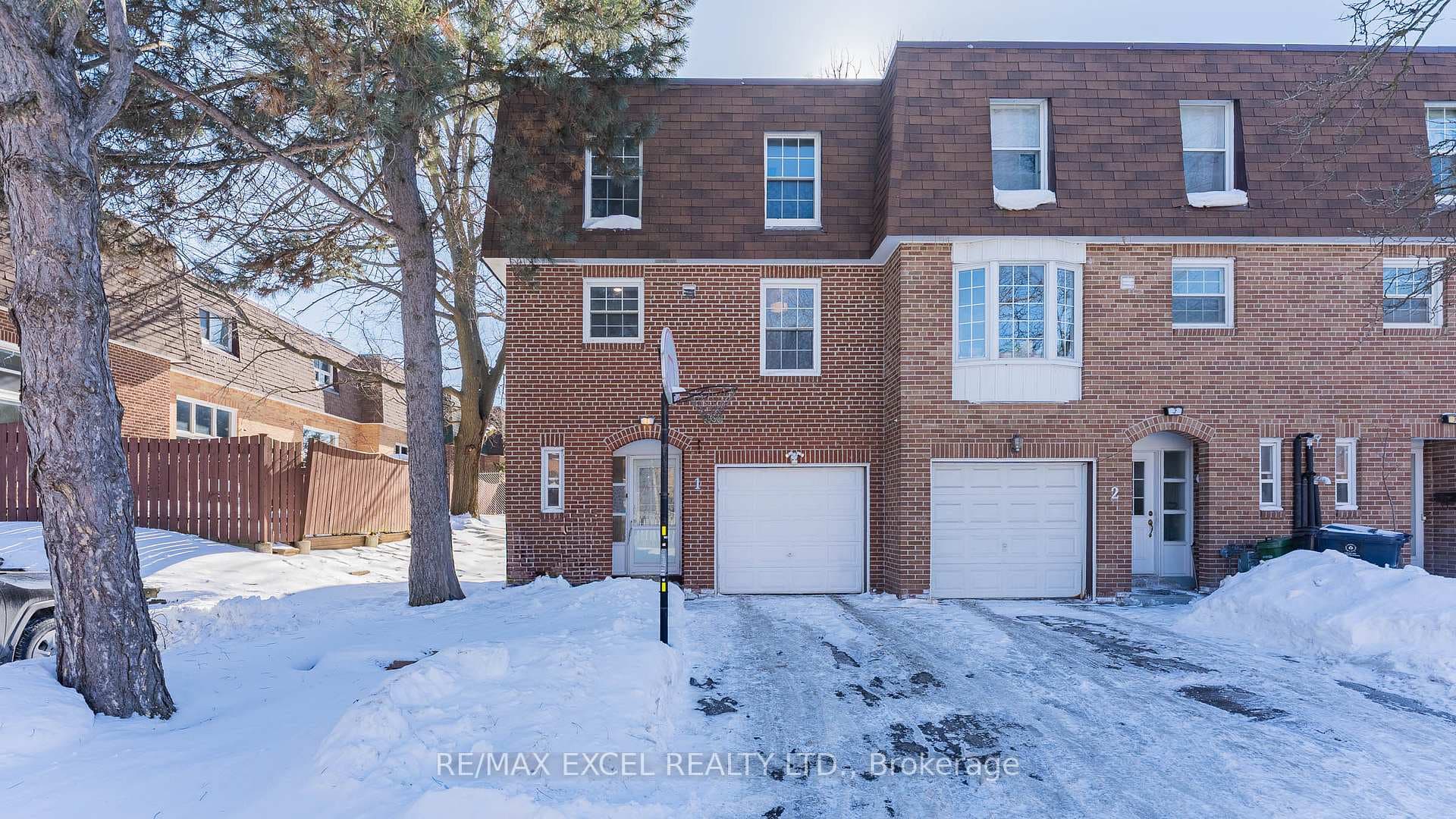 20 Crockamhill Drive Unit 1, Agincourt / Milliken, ON M1S 3H1 - Photo 1