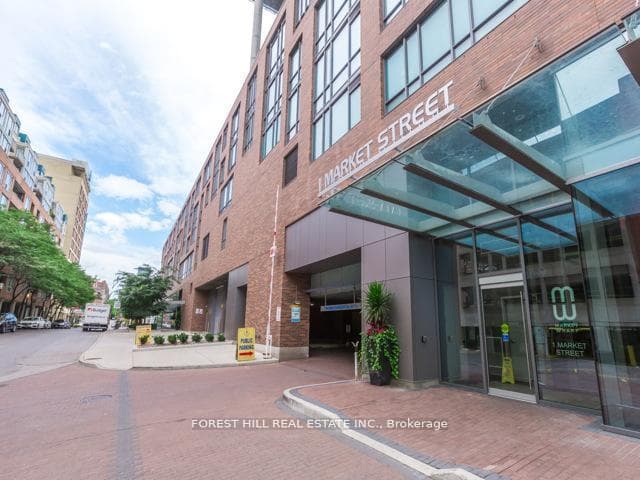 1 Market Street Unit 809, Regent Park / Cabbagetown / St. James Town, ON M5E 0A2 - Photo 1