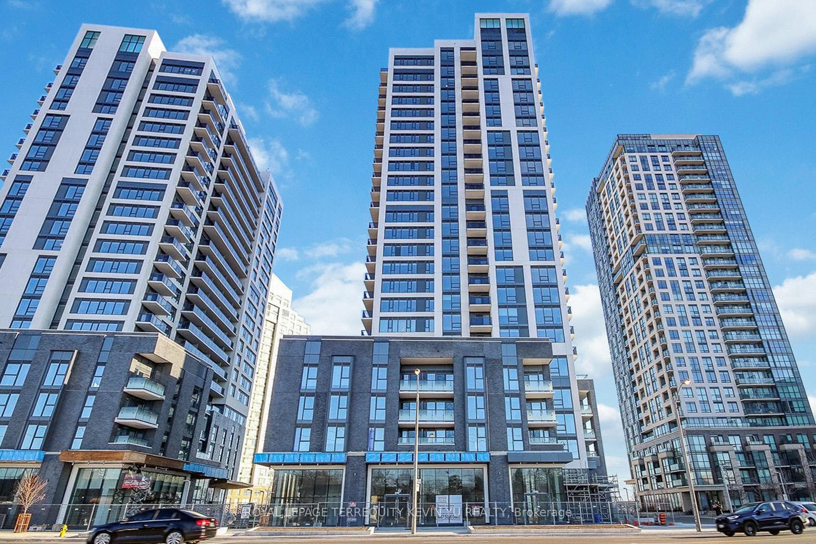 30 Samuel Wood Way Unit 1907, Etobicoke (Islington / Rexdale), ON M9B 0C9 - Photo 1