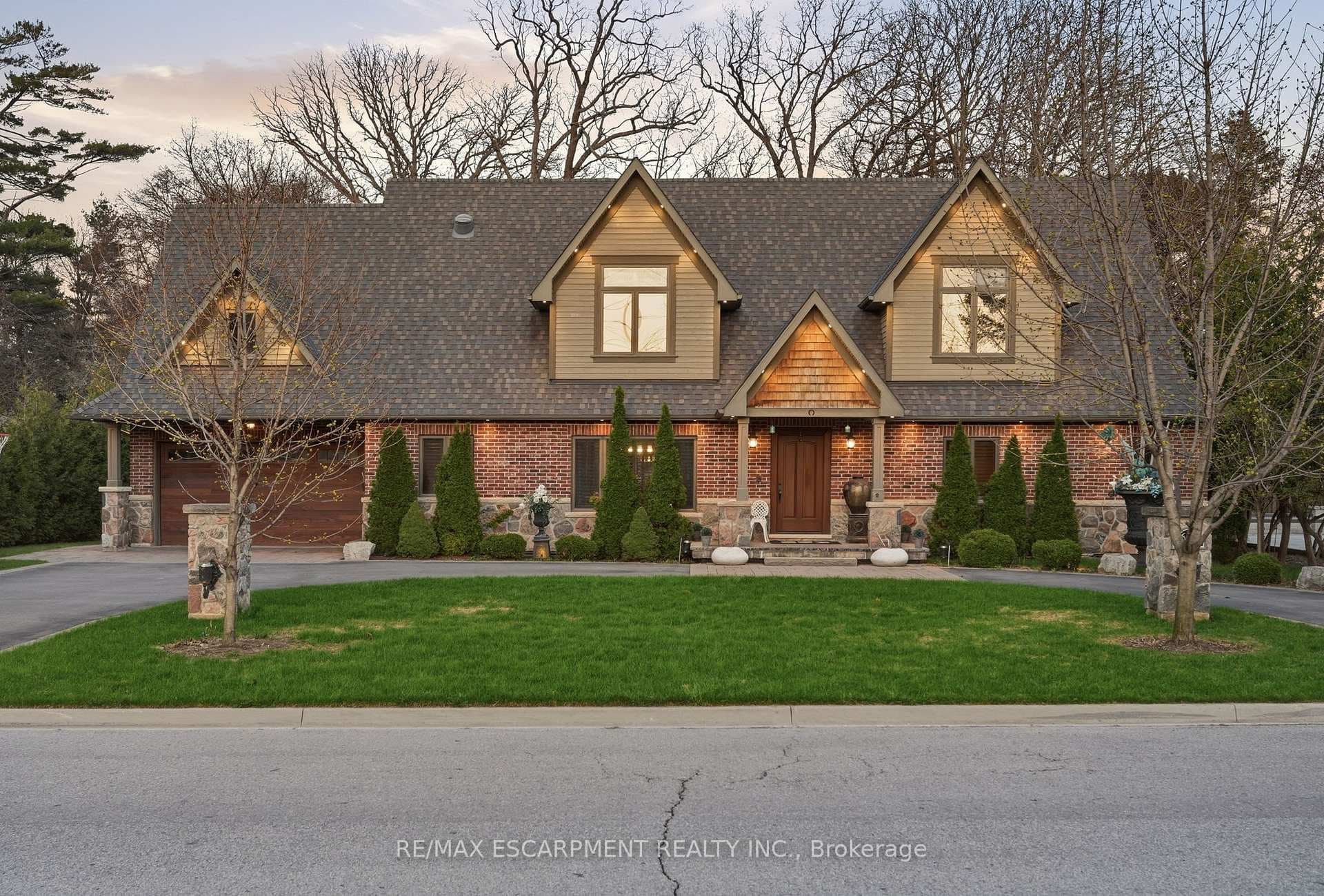 630 Kedleston Way, Mississauga, ON L5H 1Y5 - Photo 1