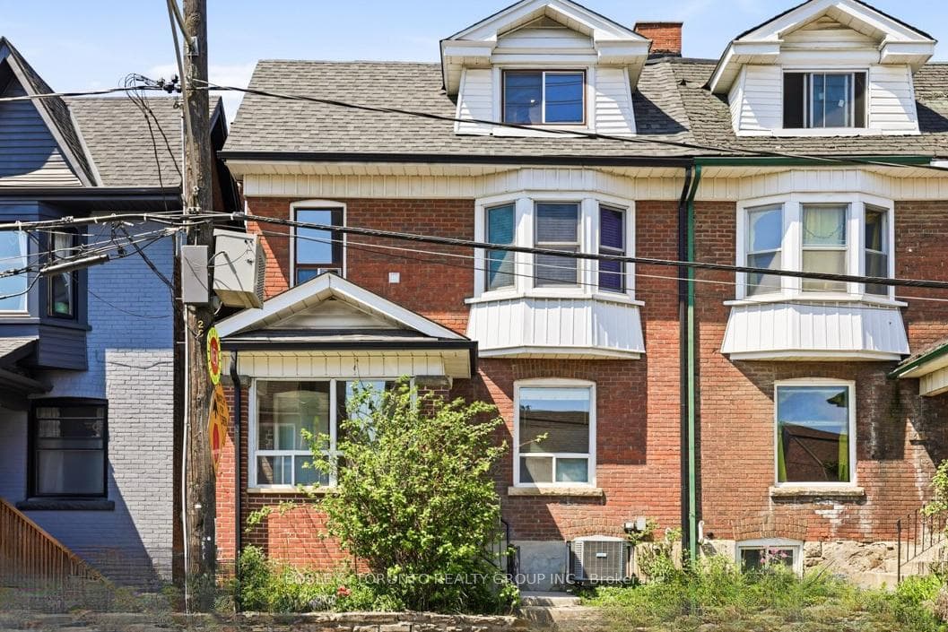 62 Hallam Street, Toronto W02