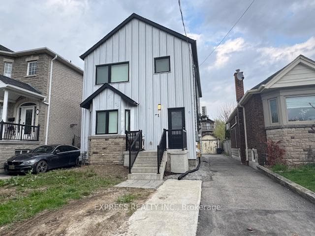71 Chamberlain Avenue Unit Main, York / Weston, ON M6E 4J9 - Photo 1