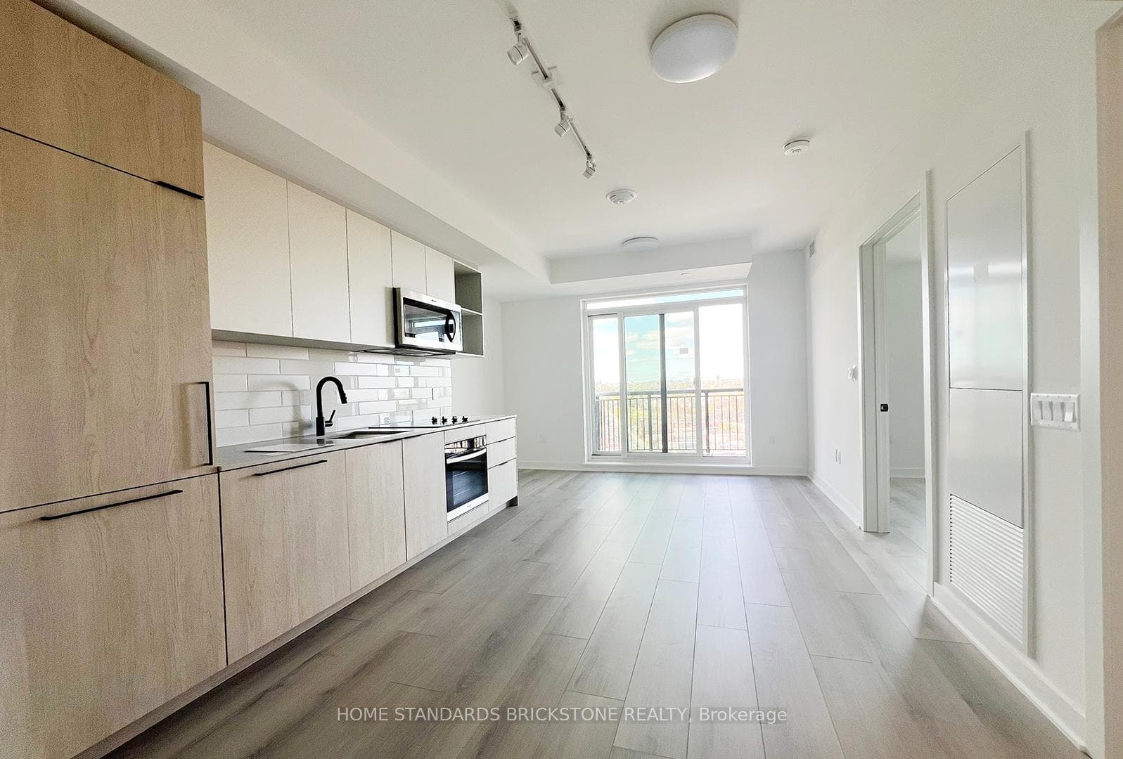 1185 Dupont Street Unit 2004, Bloor West Village / Swansea, ON M6H 0G5 - Photo 1