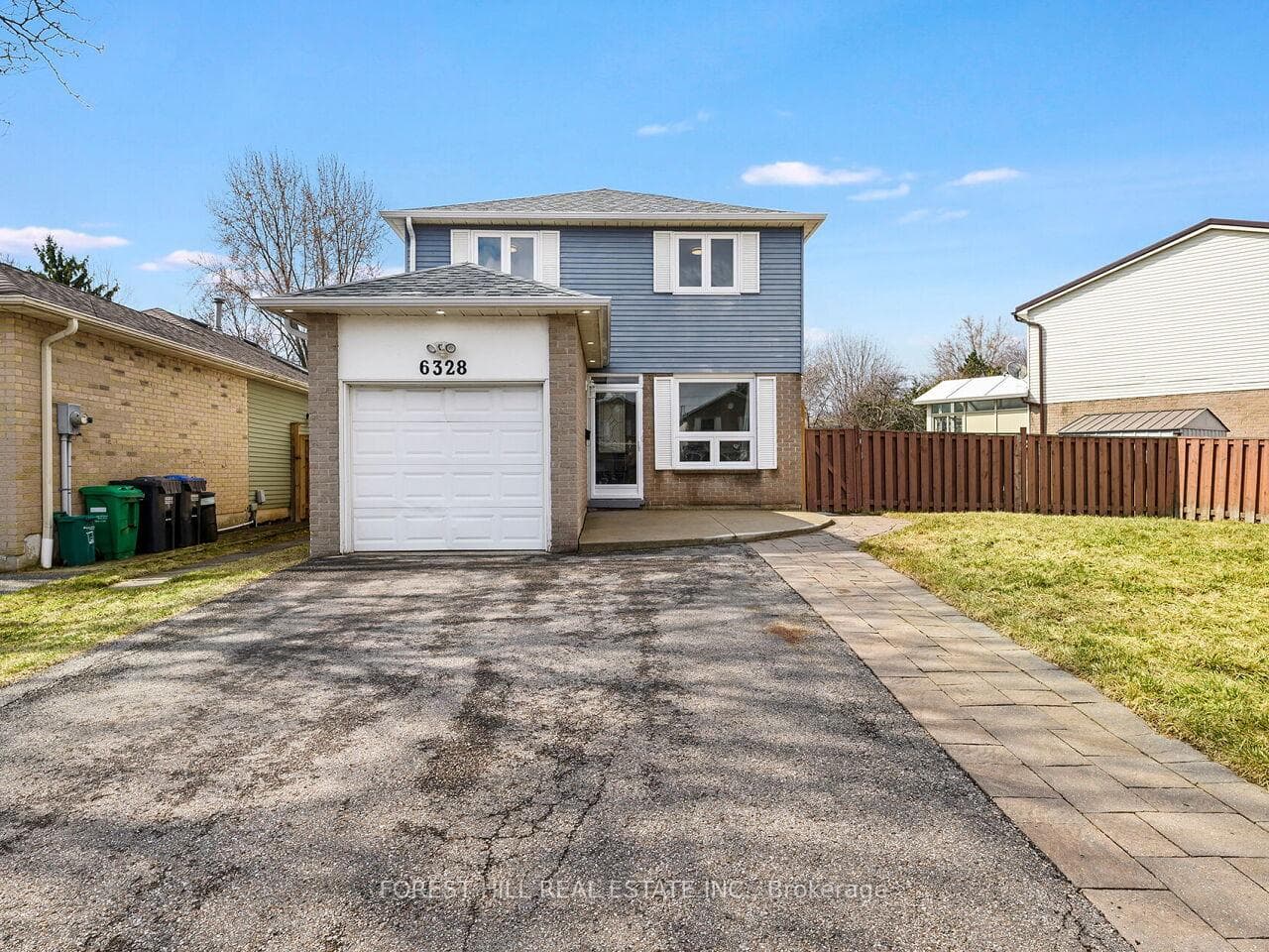 6328 Martel Court, Mississauga, ON L5N 3H6 - Photo 1