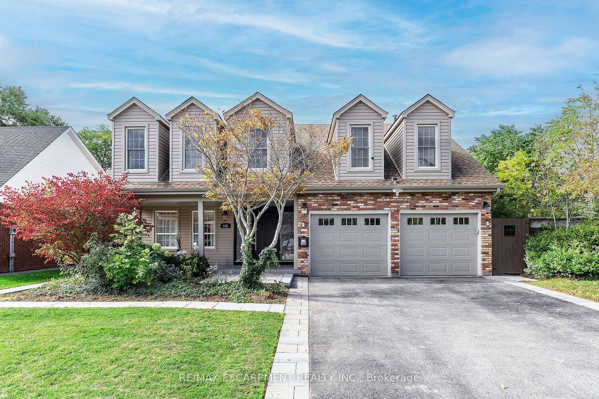436 Goodram Drive, Burlington, ON L7L 2K1 - Photo 1