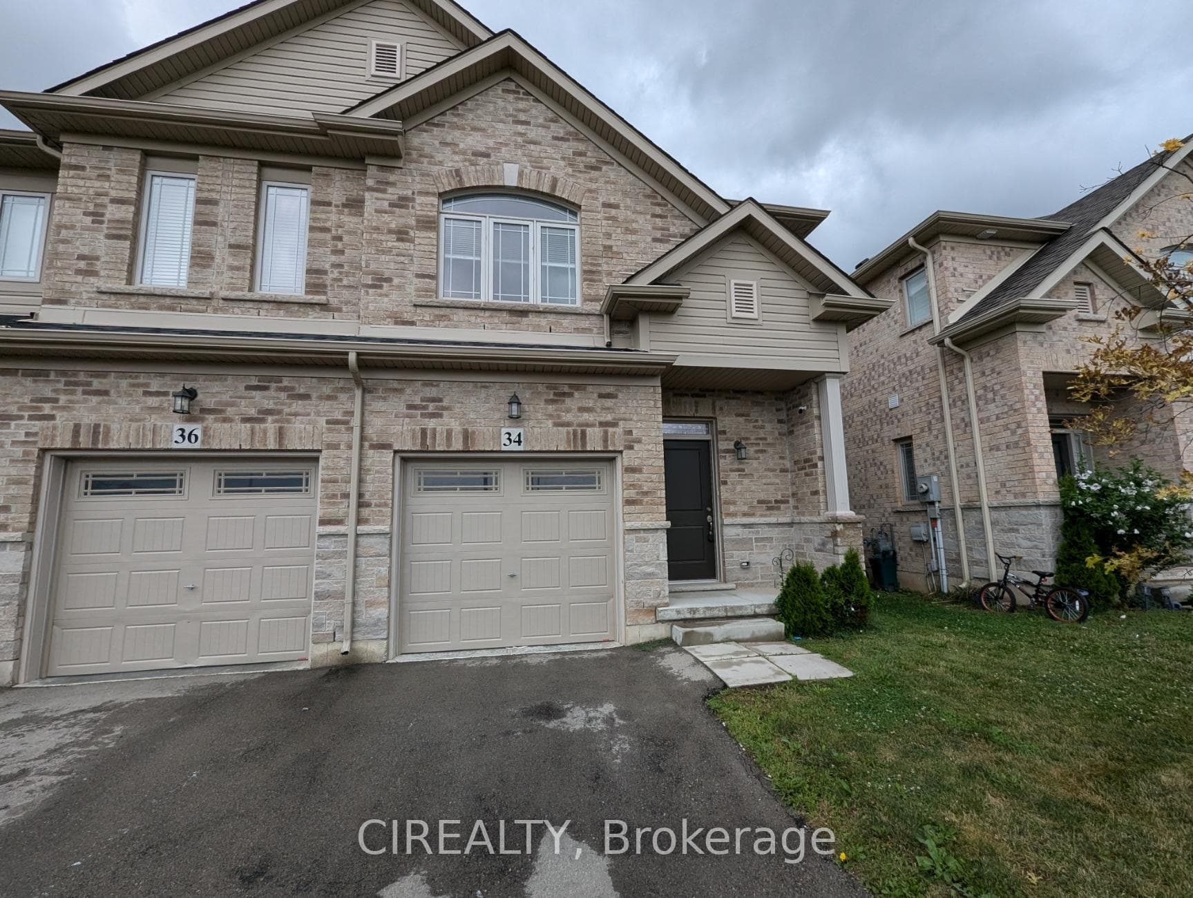 34 Kingsborough Drive, Hamilton