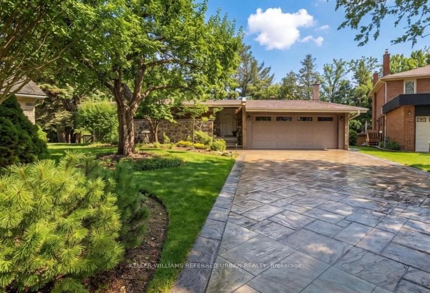 31 Janus Court, Hillcrest Village / Bayview Village, ON M2H 1S3 - Photo 1
