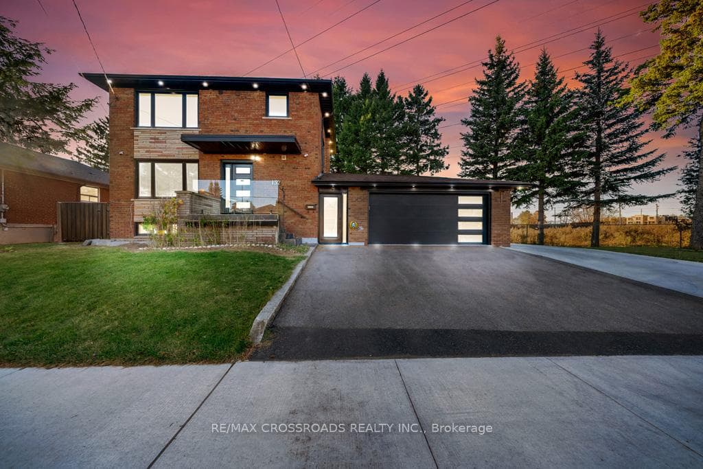 132 Marcos Boulevard, Scarborough (West Hill / Highland Creek), ON M1K 5B3 - Photo 1