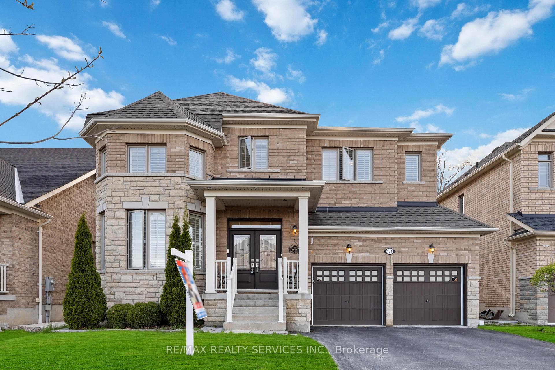 104 Sharpe Crescent, New Tecumseth, ON L0G 1W0 - Photo 1