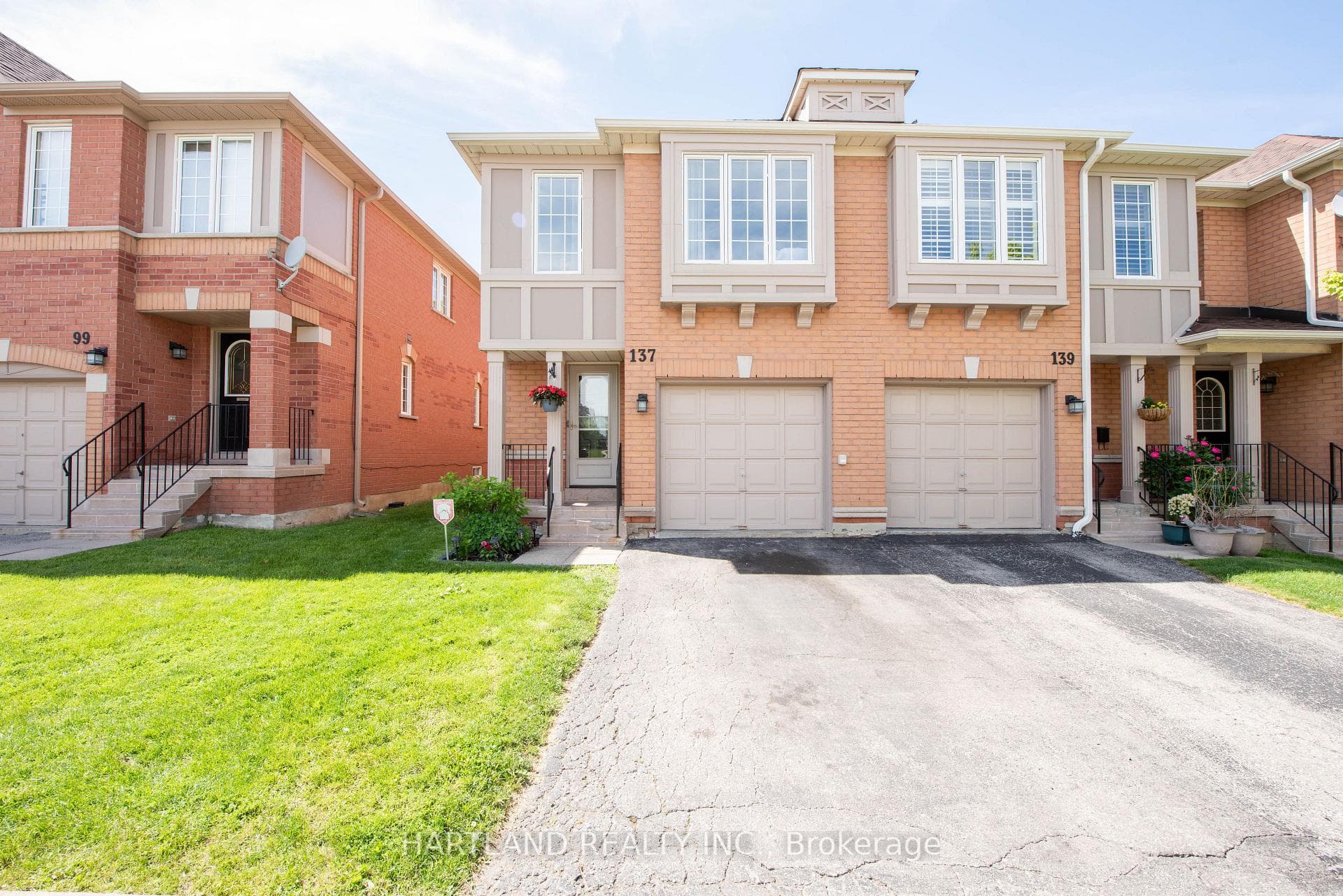 5030 Heatherleigh Avenue Unit 137, Mississauga