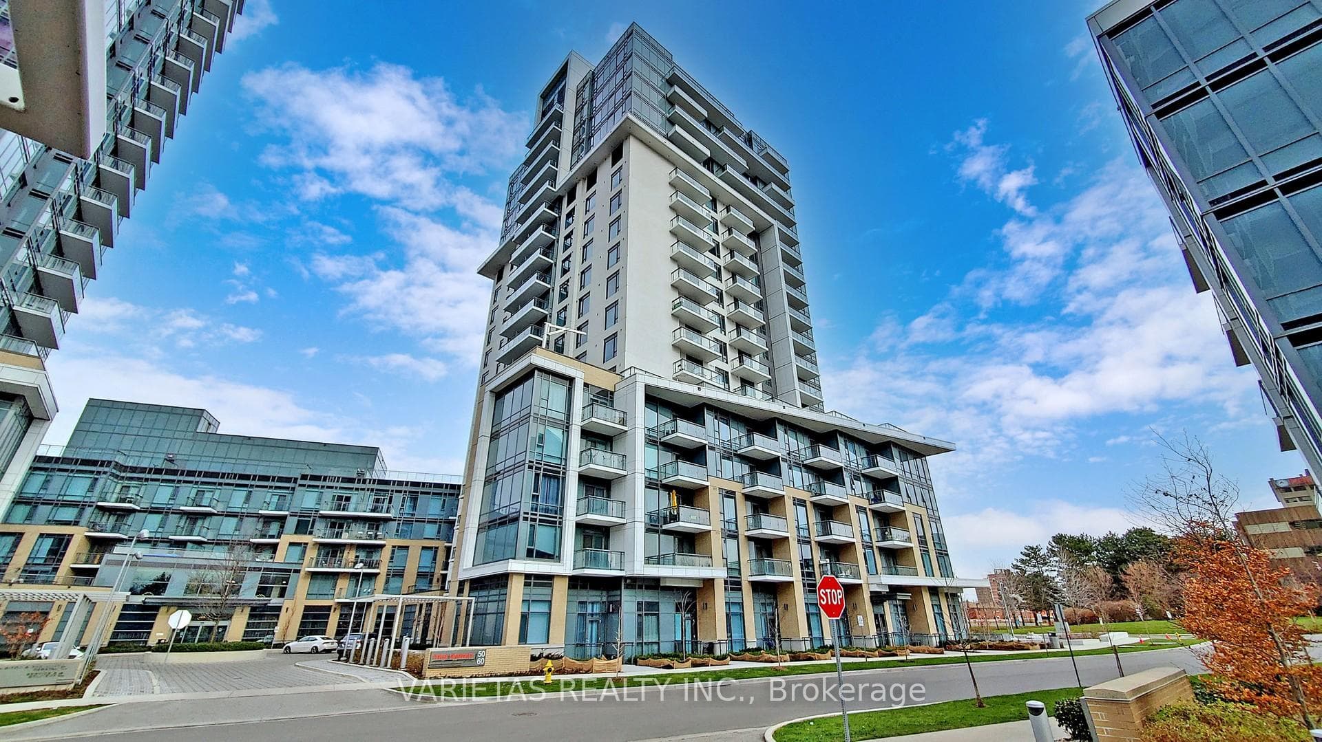 60 Ann O'Reilly Road Unit 859, Toronto C15