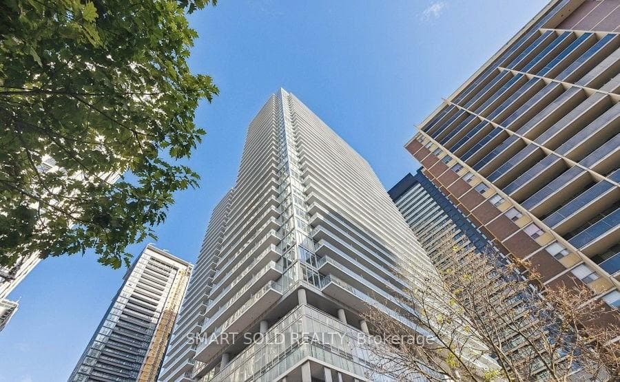195 Redpath Avenue Unit 1713, Leaside / Davisville, ON M4P 0E4 - Photo 1