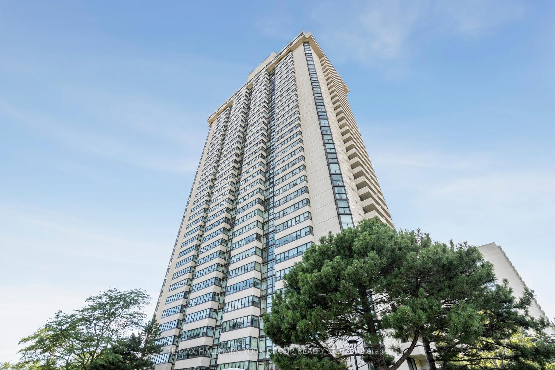 3303 Don Mills Road Unit 107, Hillcrest Village / Bayview Village, ON M2J 4T6 - Photo 1