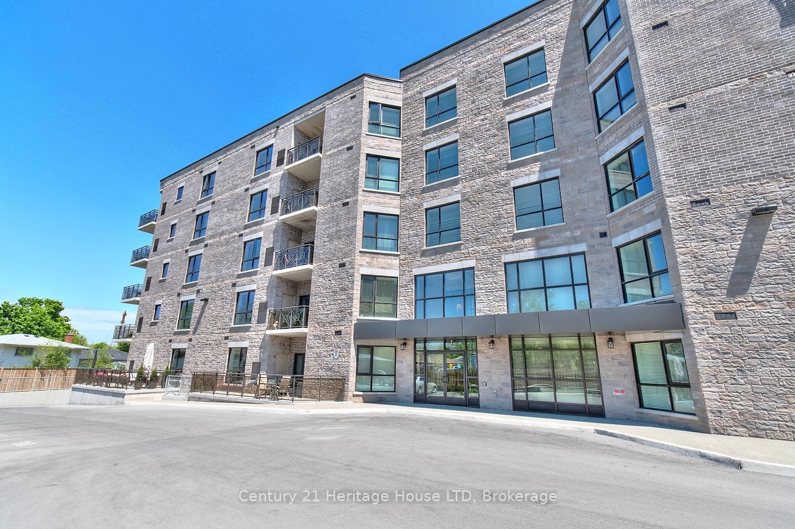 379 Scott Street Unit 307, St. Catharines