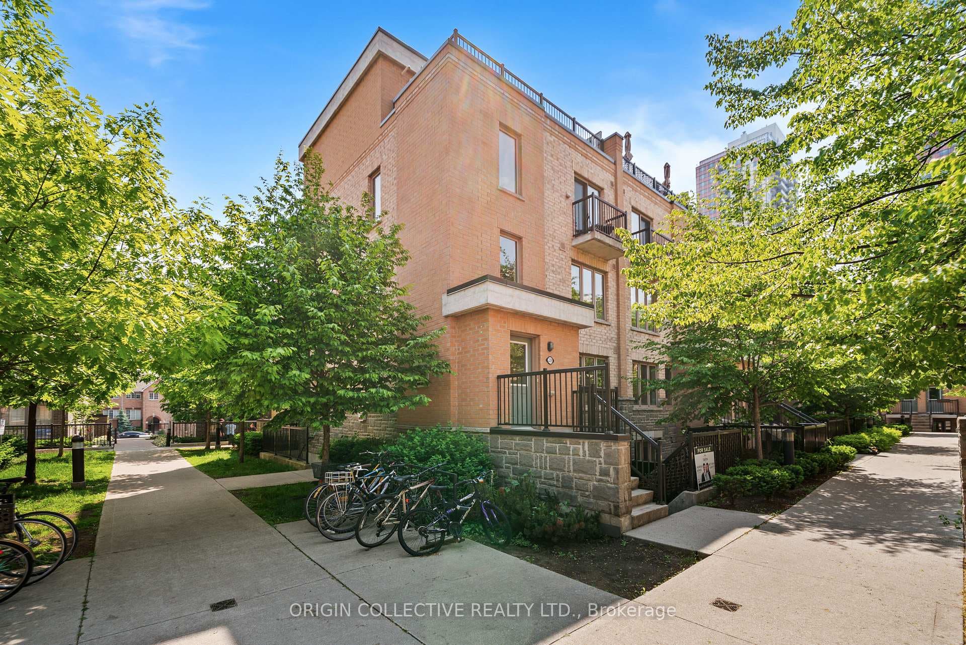 11 Foundry Avenue Unit 229, Bloor West Village / Swansea, ON M6H 0B7 - Photo 1