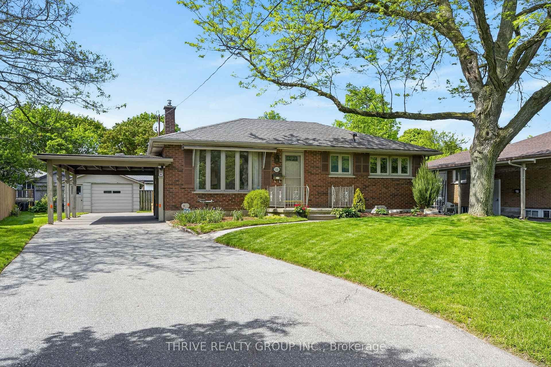 121 Bow Street, London East, ON N5V 1B3 - Photo 1